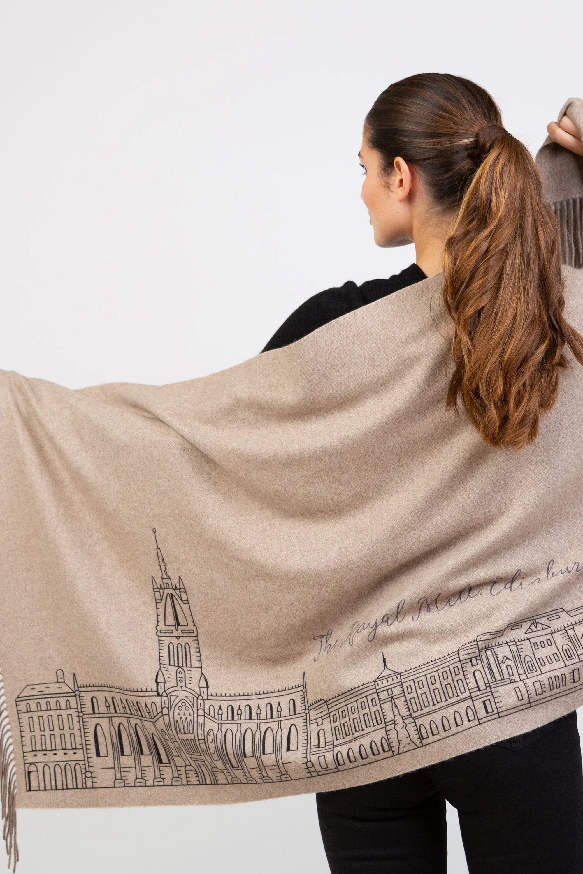 Royal Mile Cashmere Double Sided Stole - Beige - Image 2
