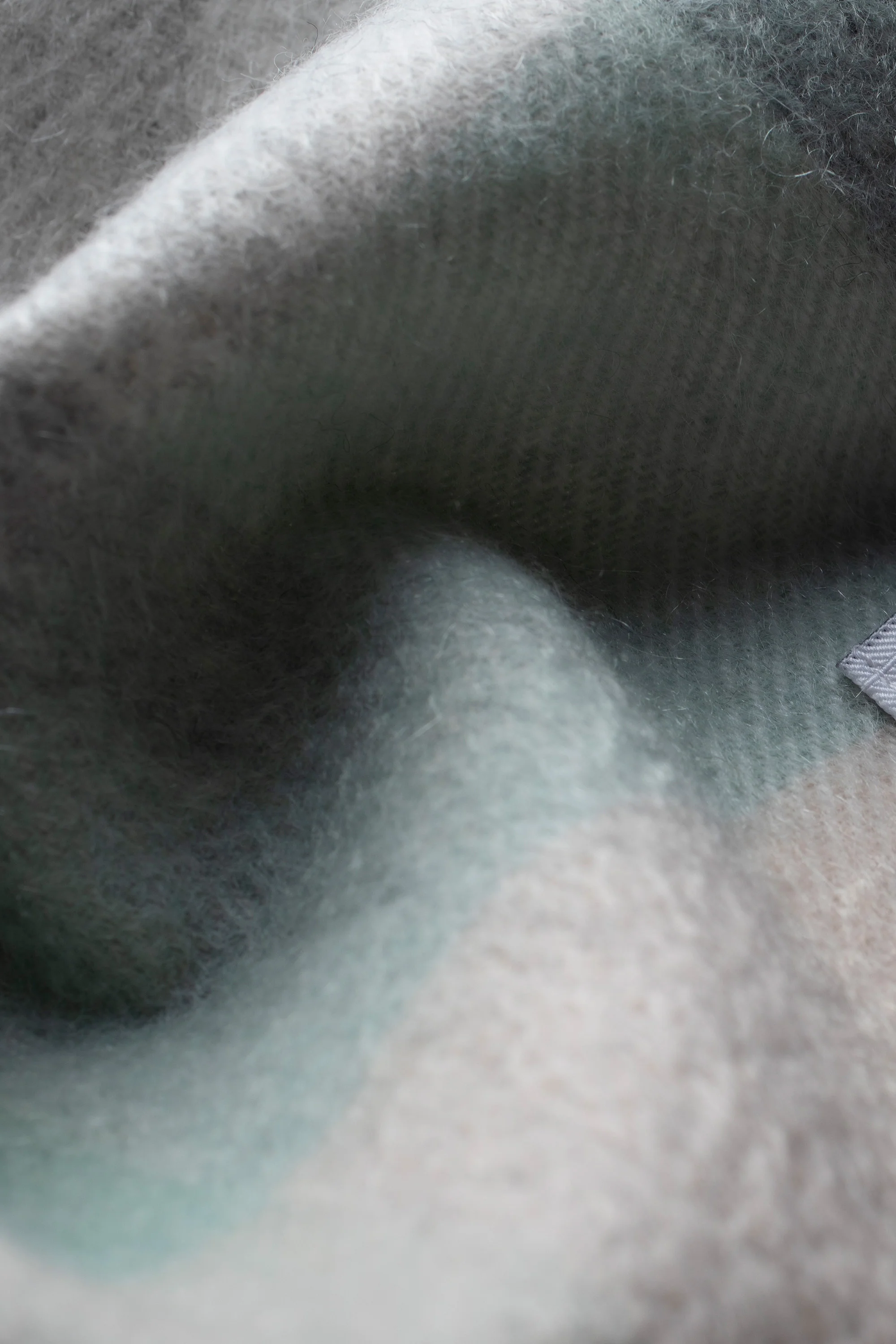 5 Square Check Cashmere Scarf - Brume - Image 4