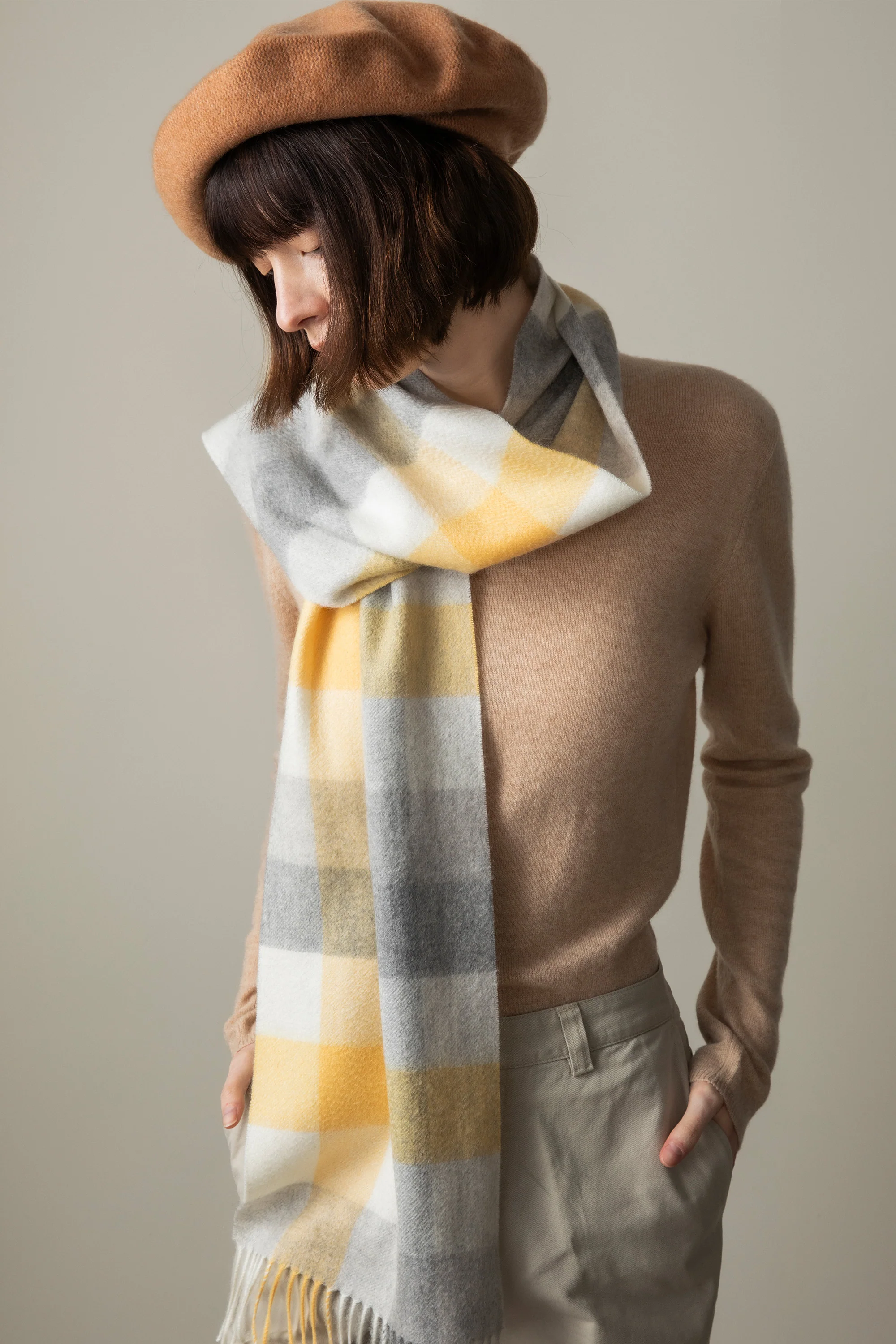 5 Square Check Cashmere Scarf - Butter - Image 2