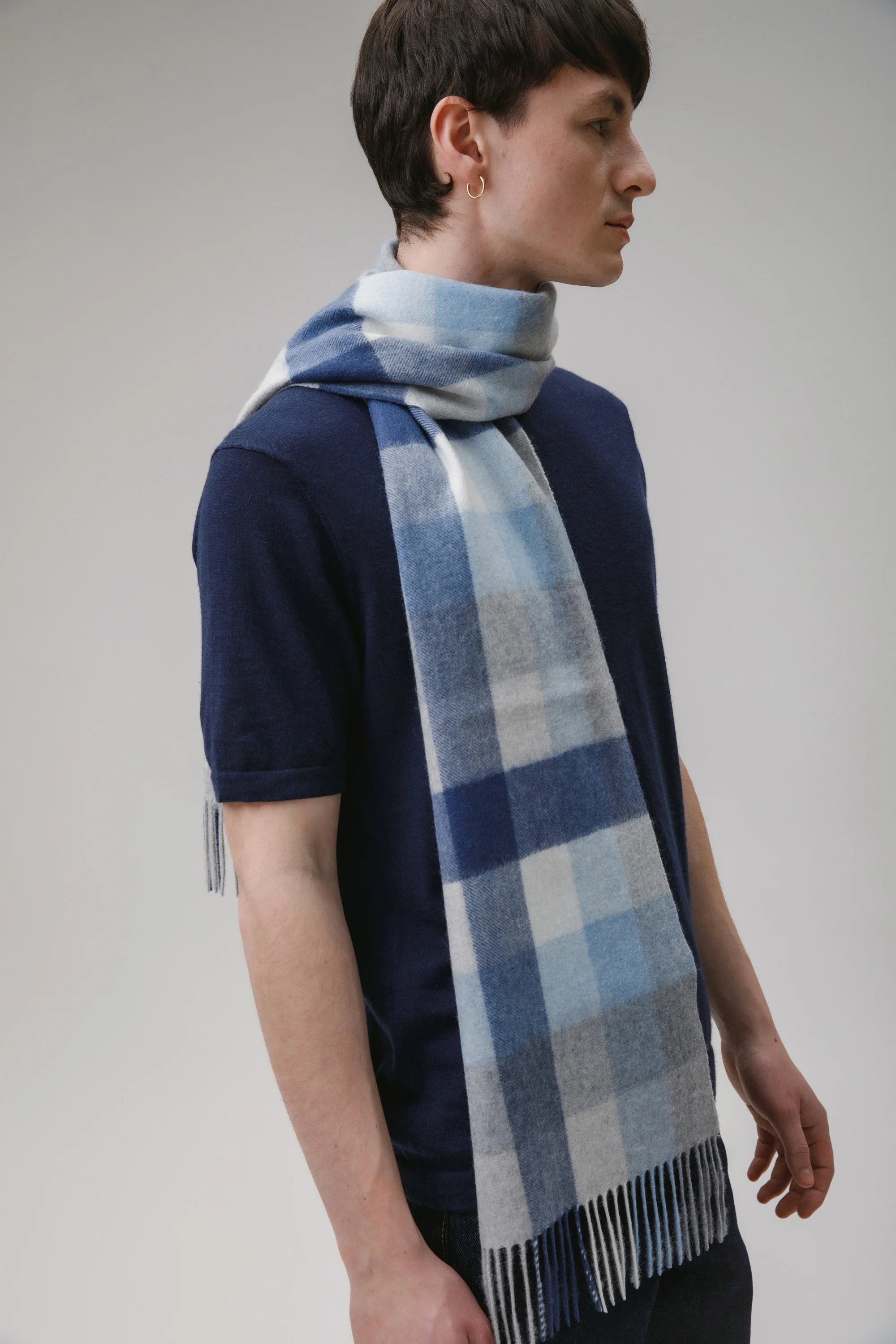 5 Square Check Cashmere Scarf - Glacier - Image 2