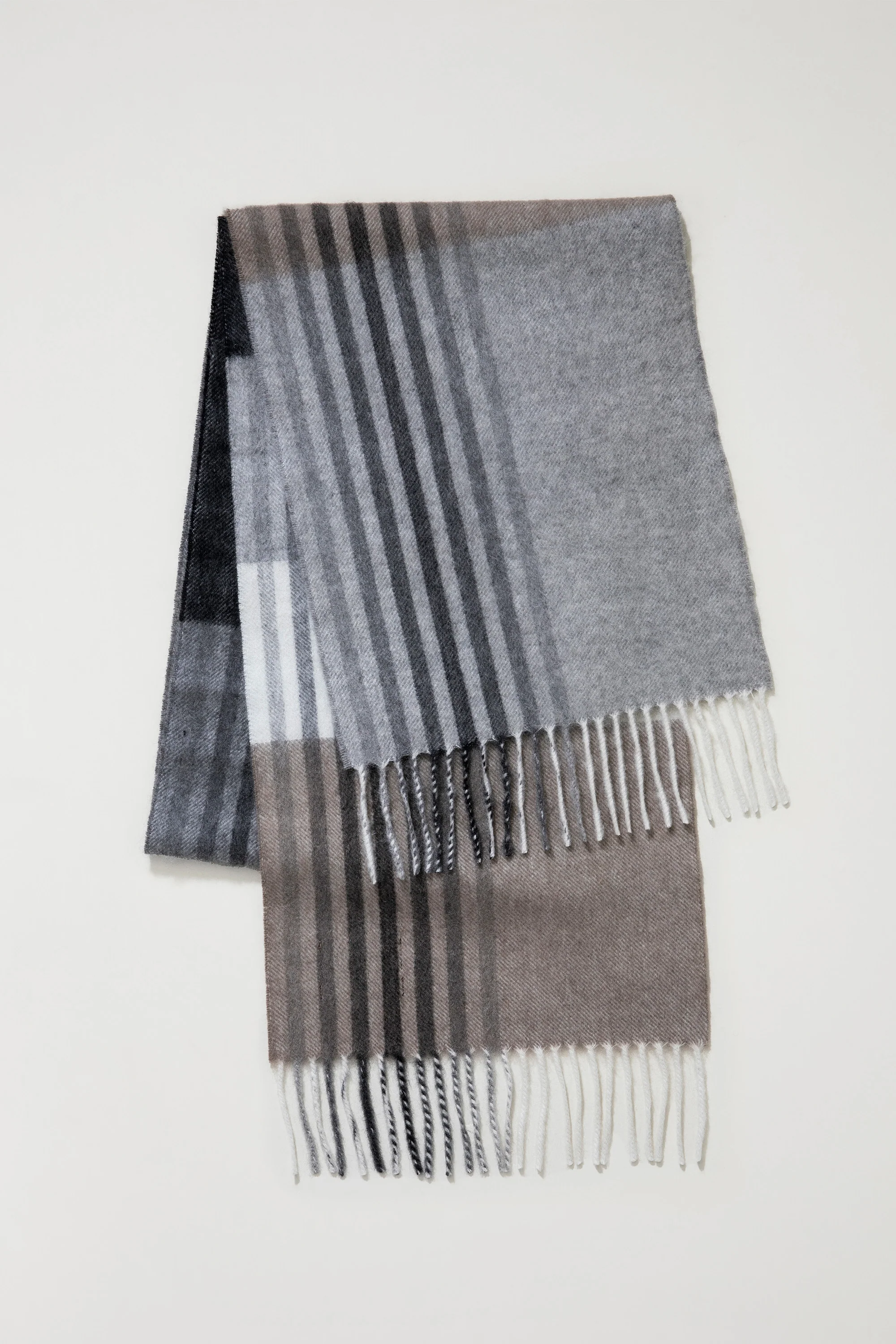Contemporary Check Cashmere Scarf - Monochrome - Image 3