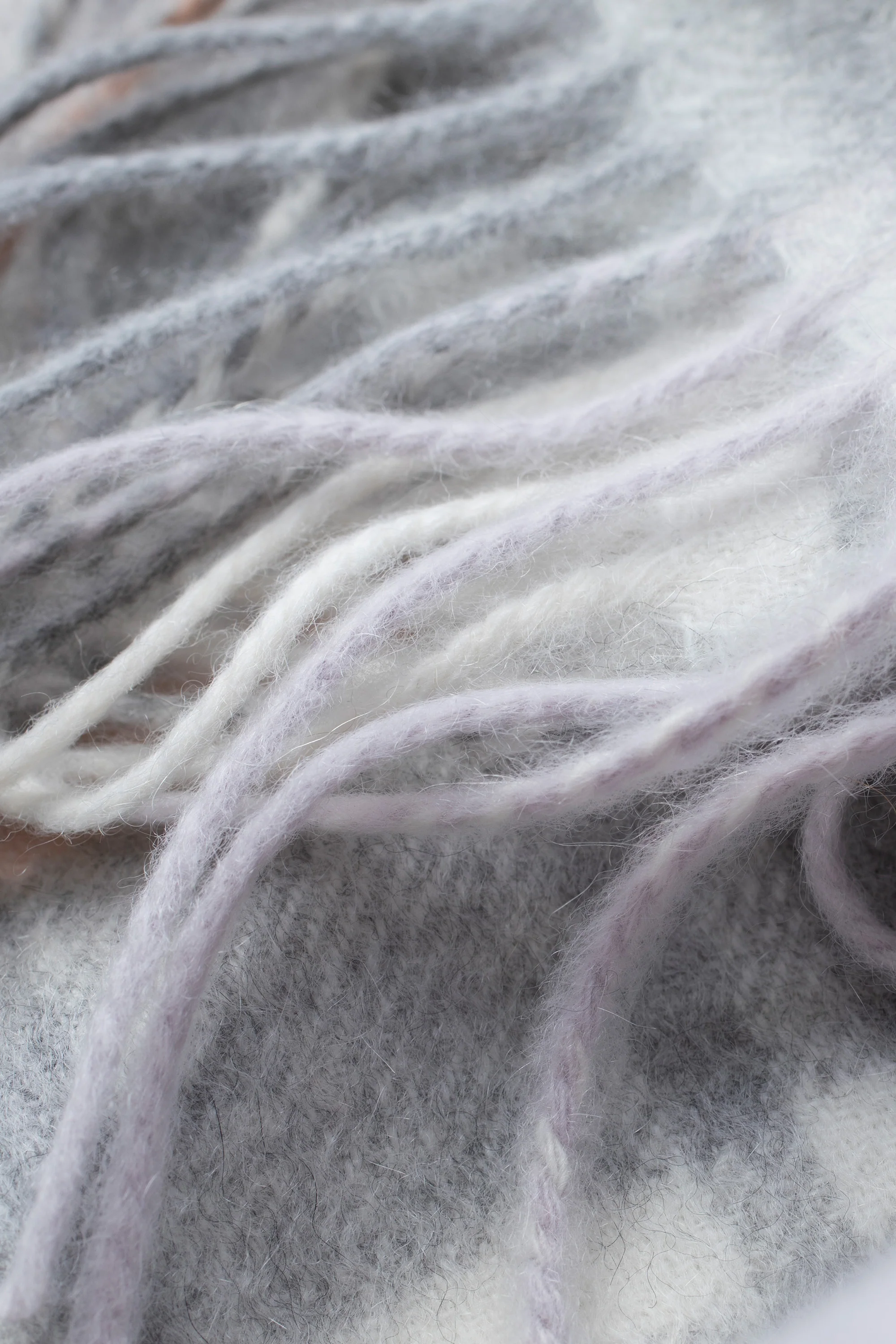 Contemporary Check Cashmere Scarf - Moonshadow - Image 4