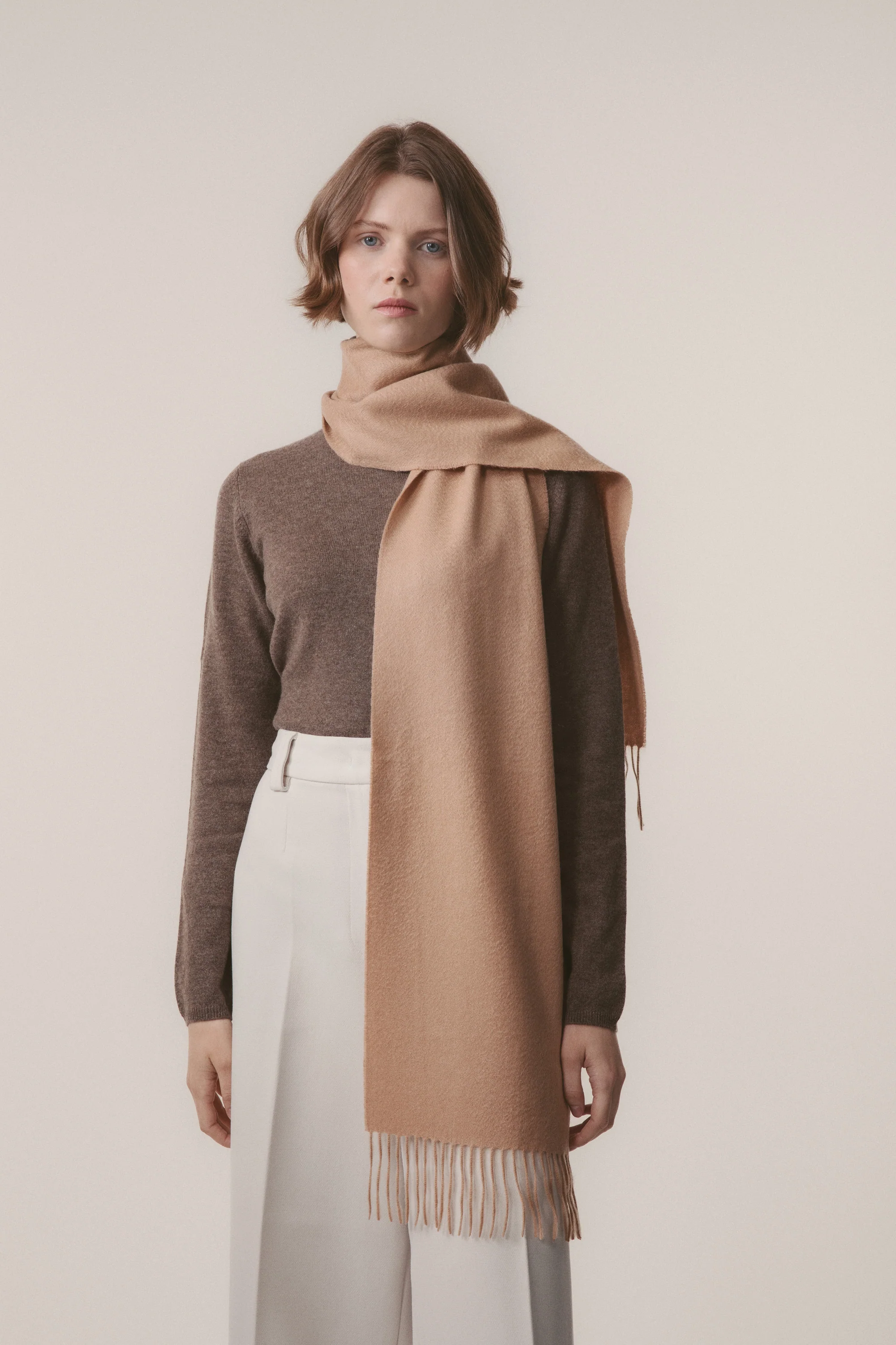 Solid Cashmere Scarf - Warm Camel - Image 3