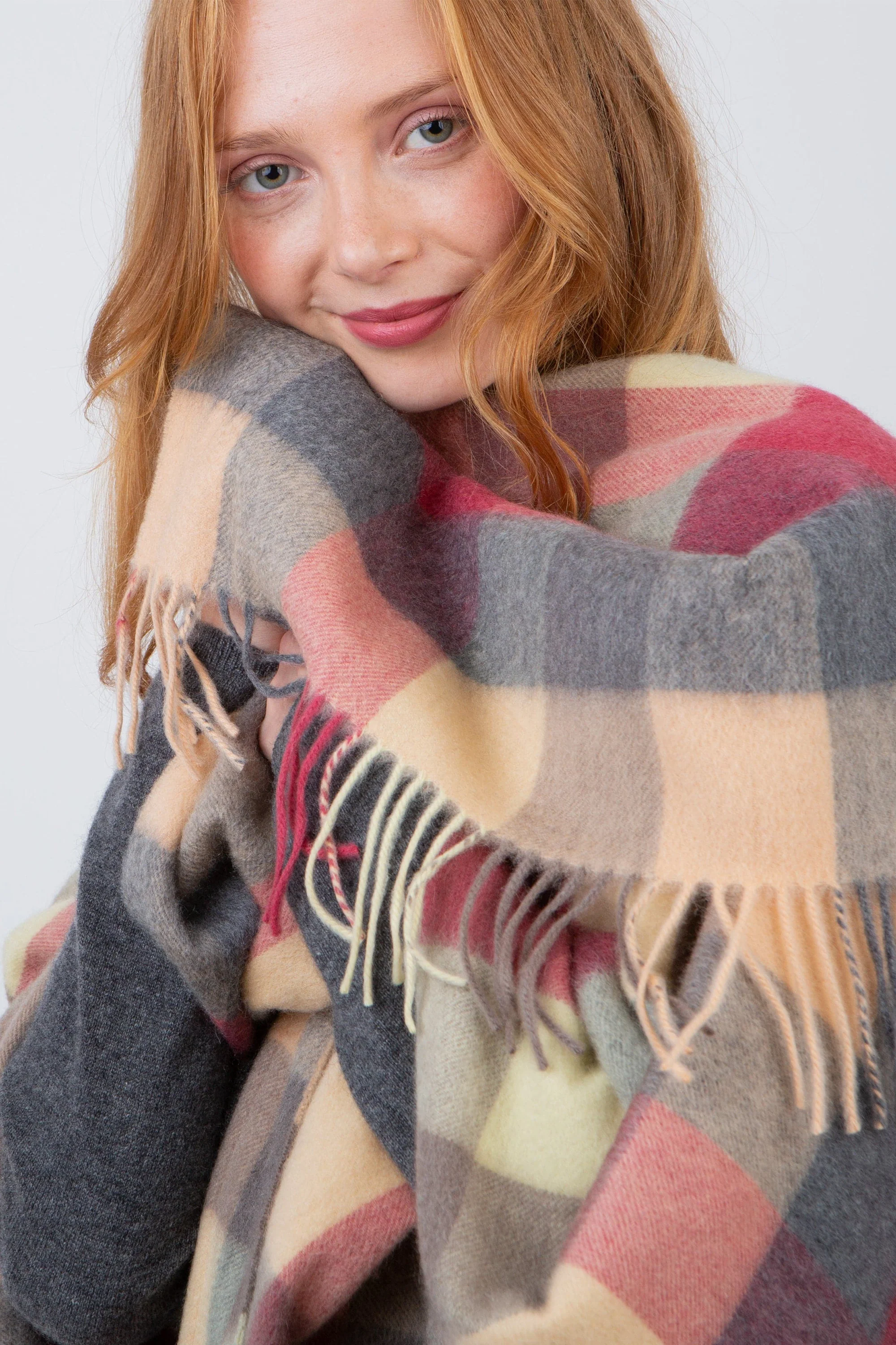 5 Square Cashmere Wrap - Grey Rose - Image 3