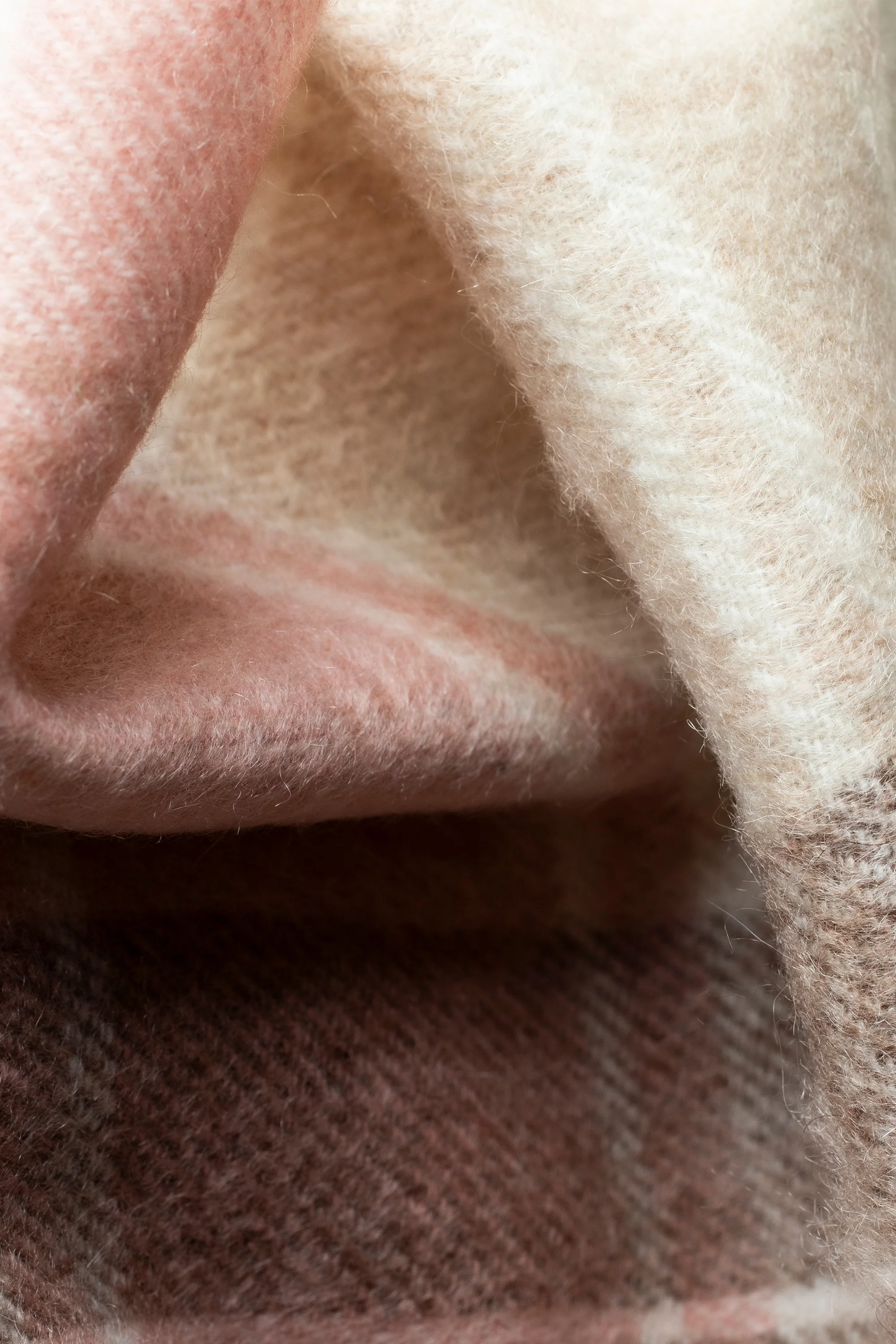 Repeat Edge Cashmere Wrap - Natural - Image 4