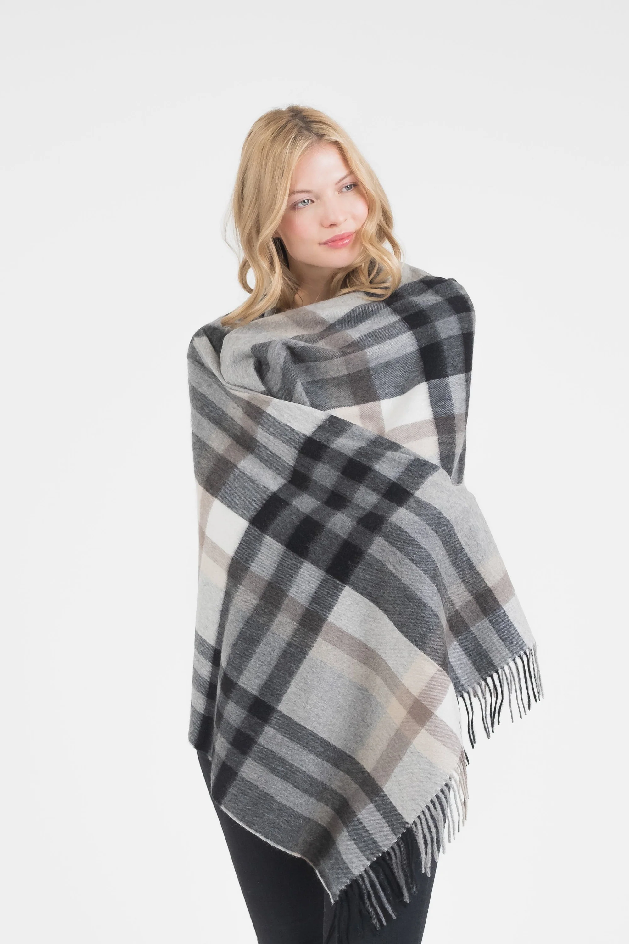 Tartan Cashmere Stole - Black Grey - Image 3