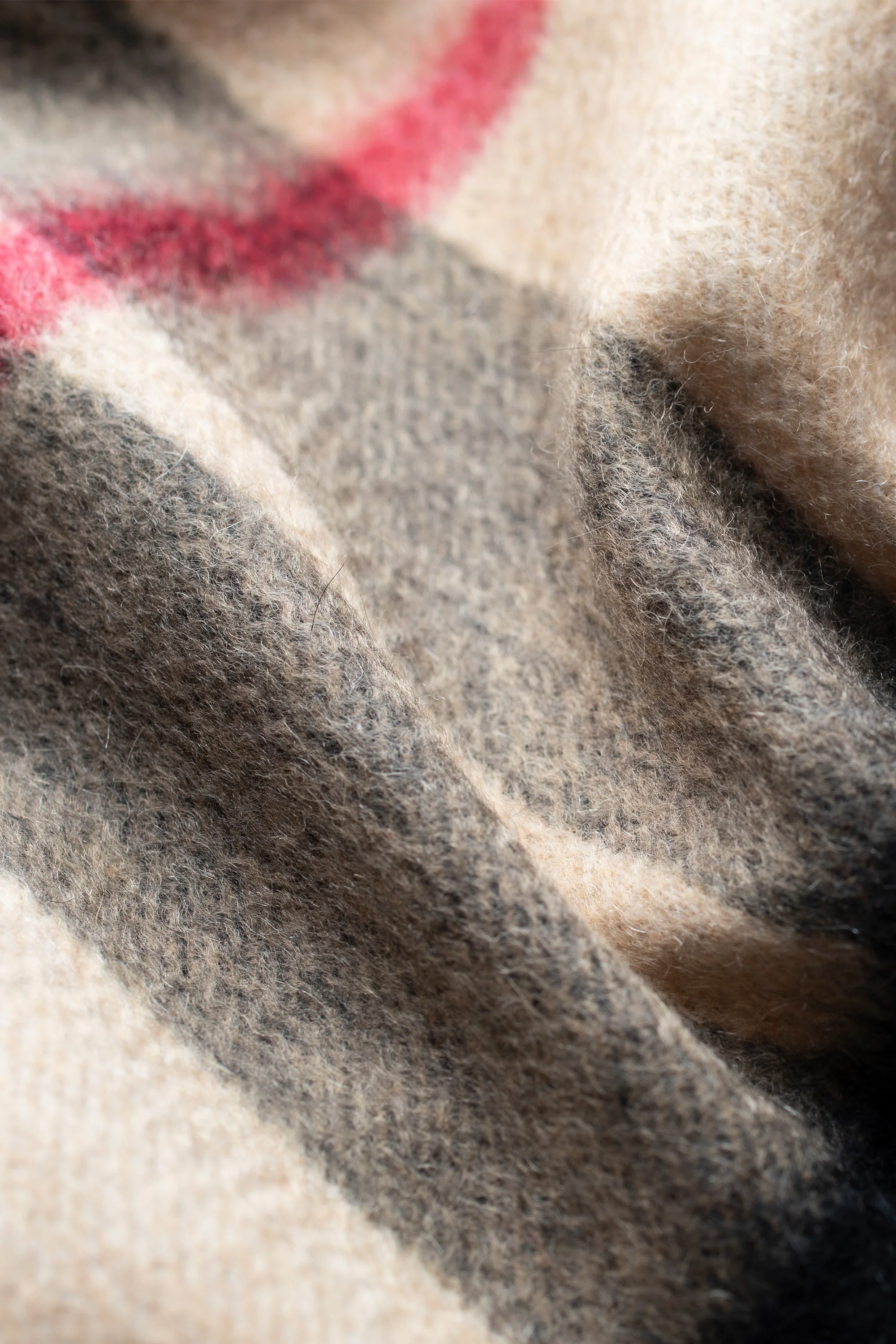 Exploded Camel Thompson Cashmere Stole - Image 4