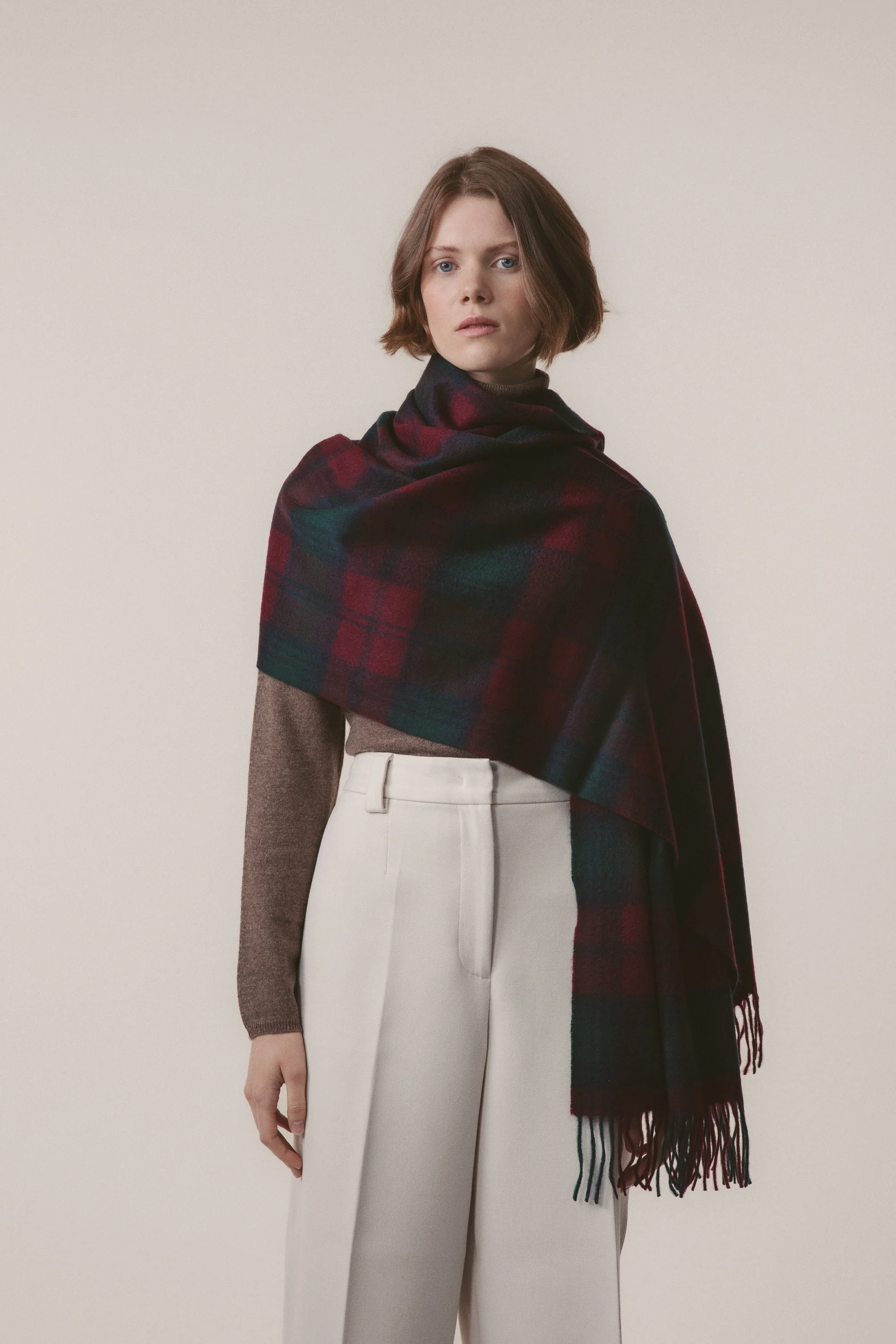 Heritage Tartan Cashmere Stole - Lindsay - Image 2