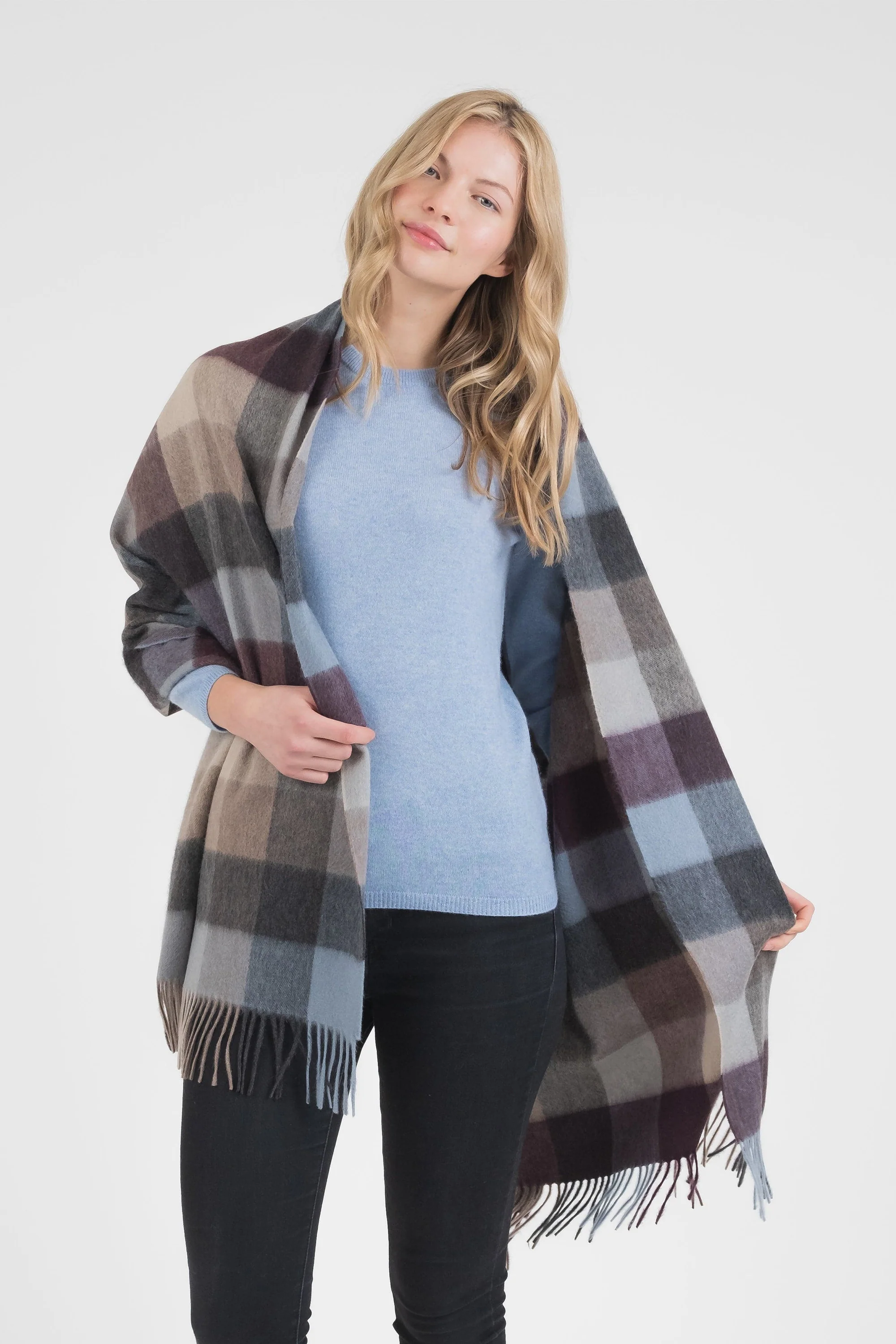 5 Square Check Cashmere Stole - Teal - Image 2