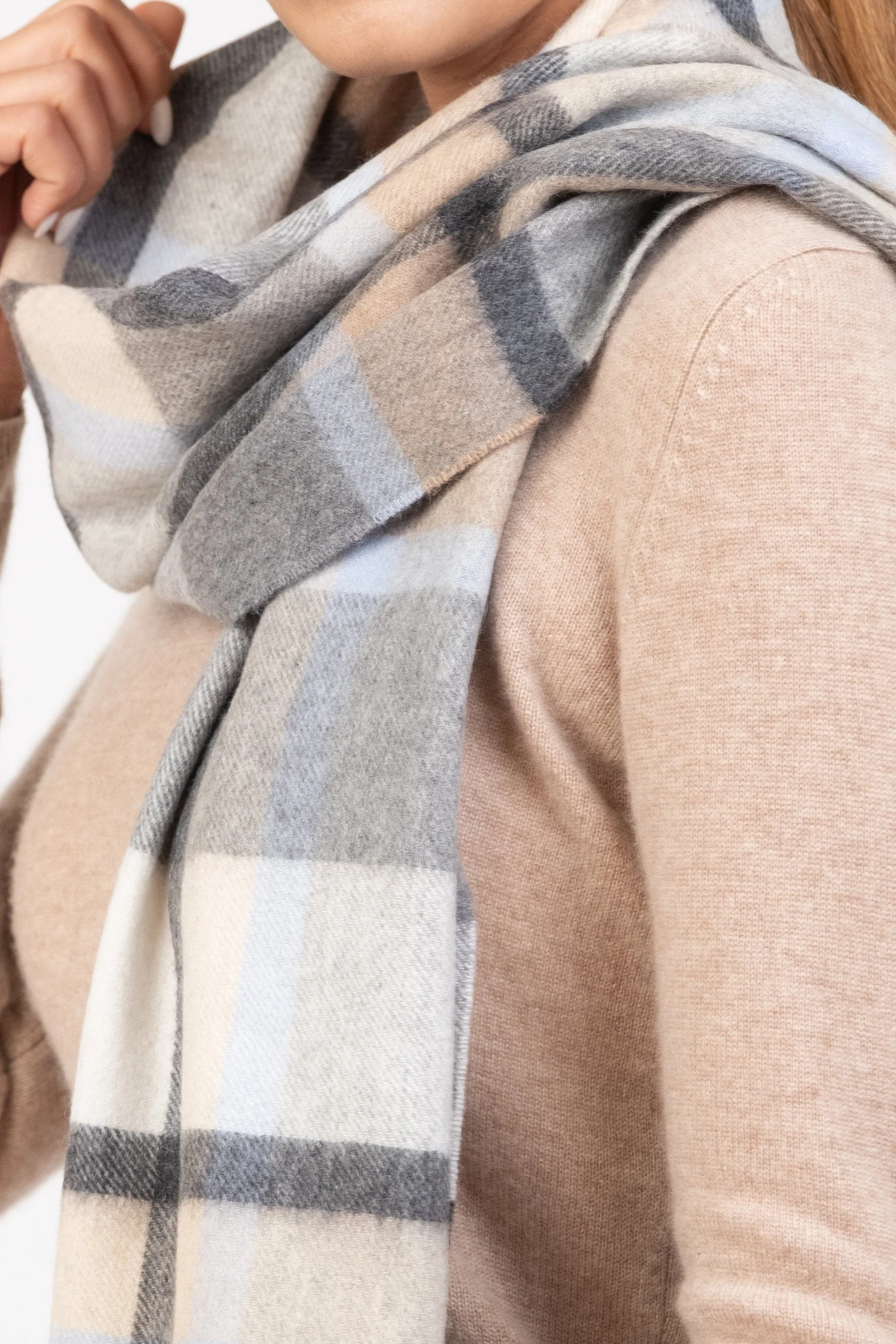 Princeton Check Cashmere Wide Scarf - Blue - Image 3