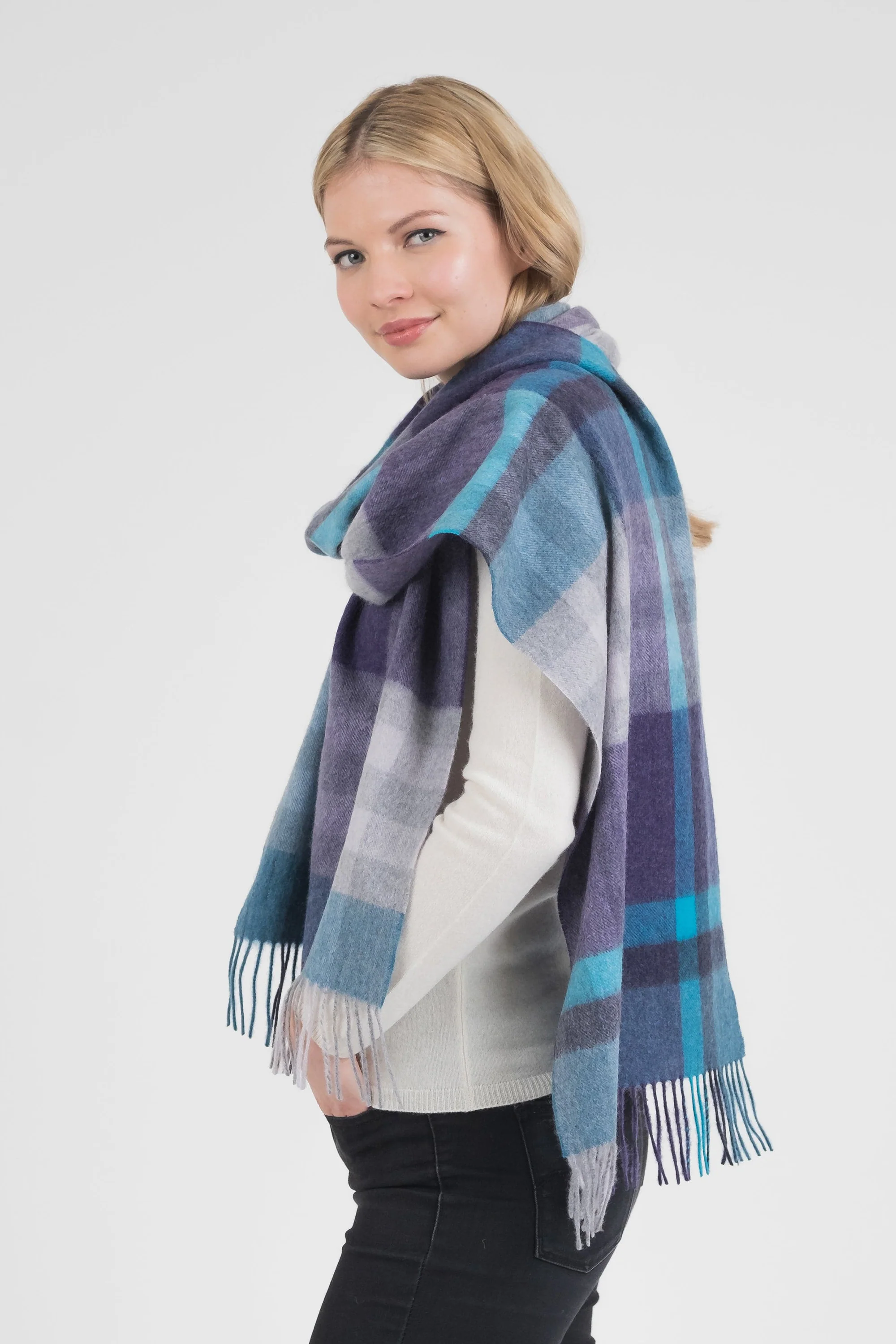 Tartan Cashmere Wide Scarf - Blue - Image 2