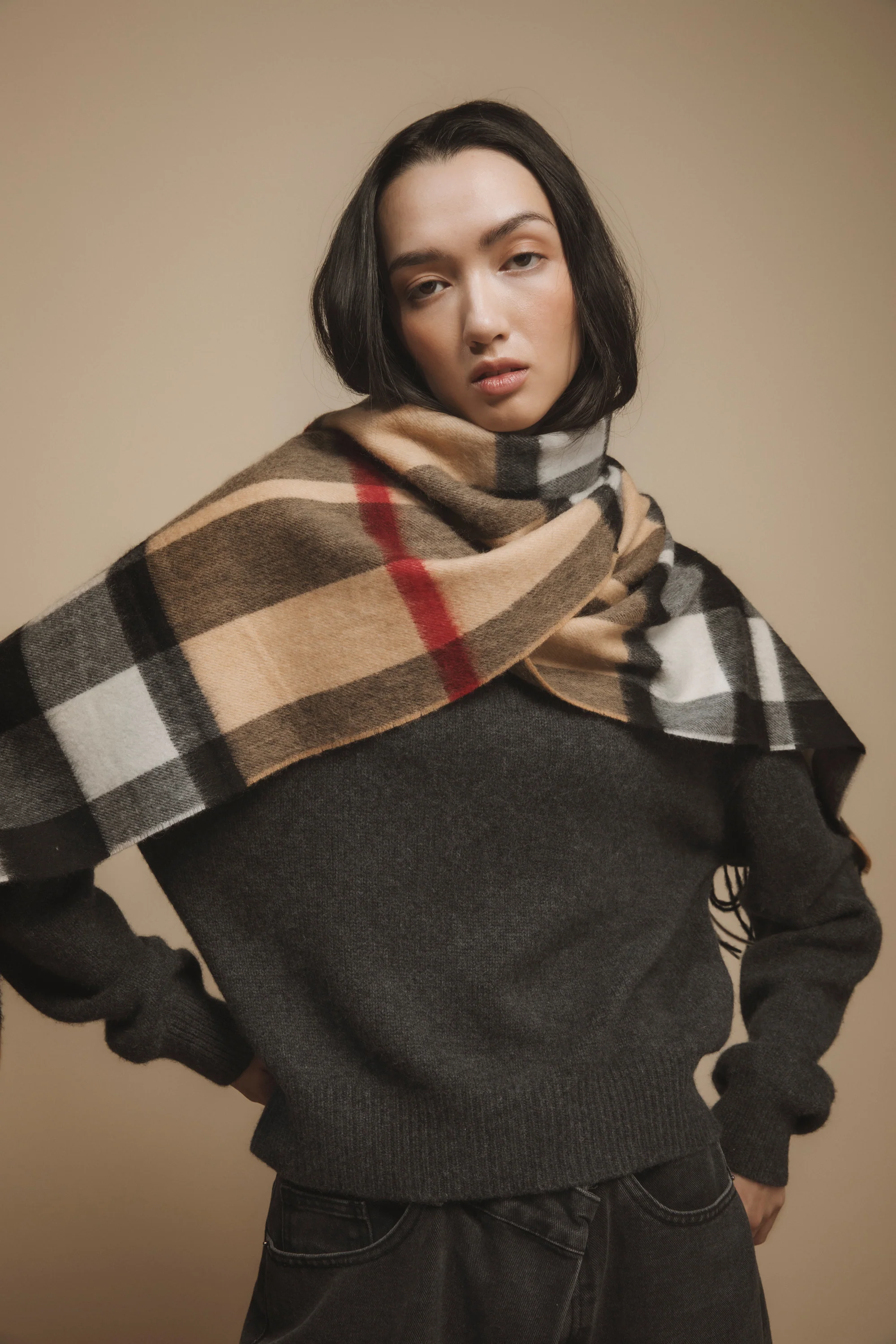 Made in Scotland Cashmere Wide Scarf - Exploded Camel Thompson - Image 2