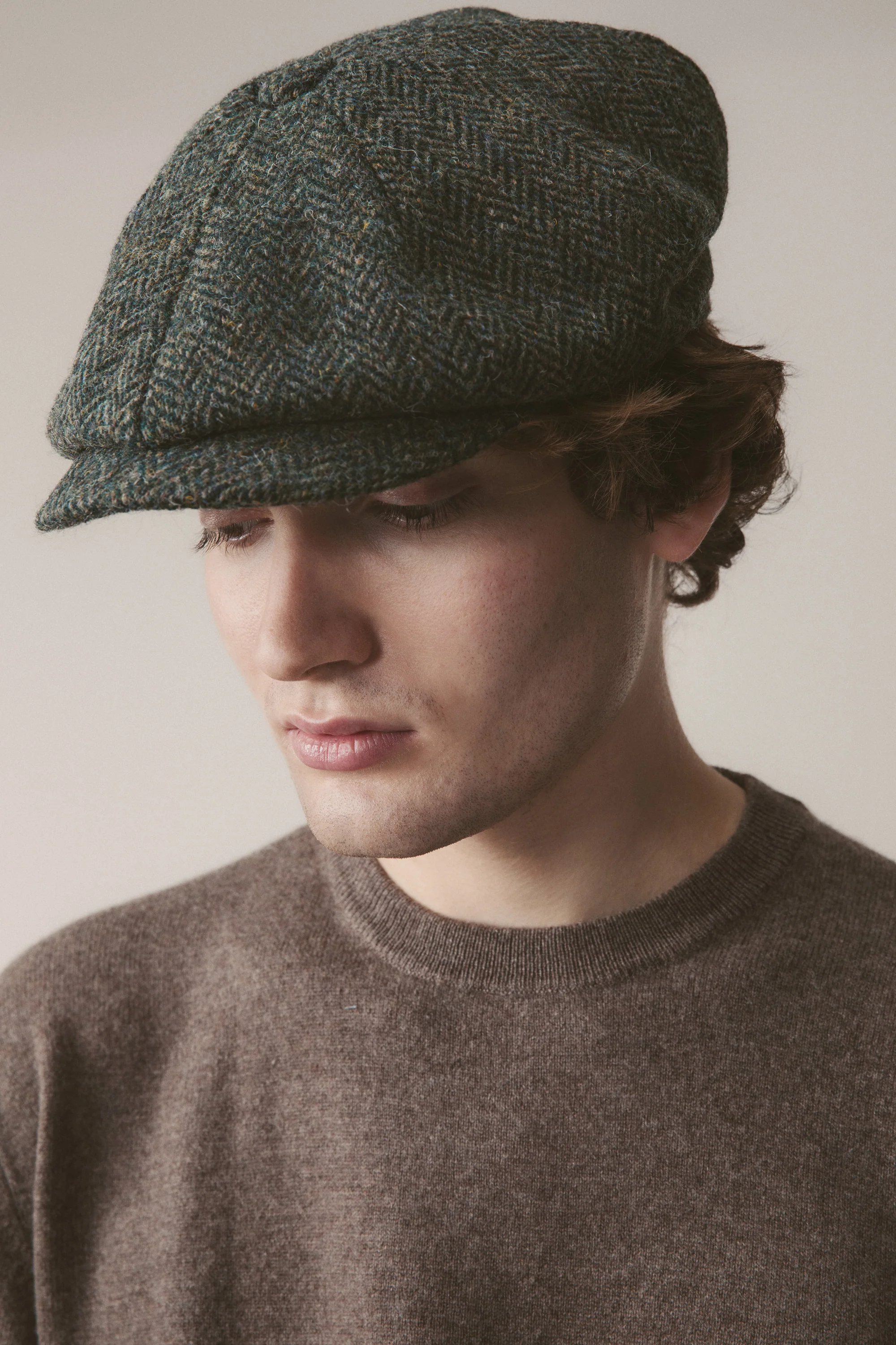 Harris Tweed Carloway Hat - Dark Green Herringbone - Image 2