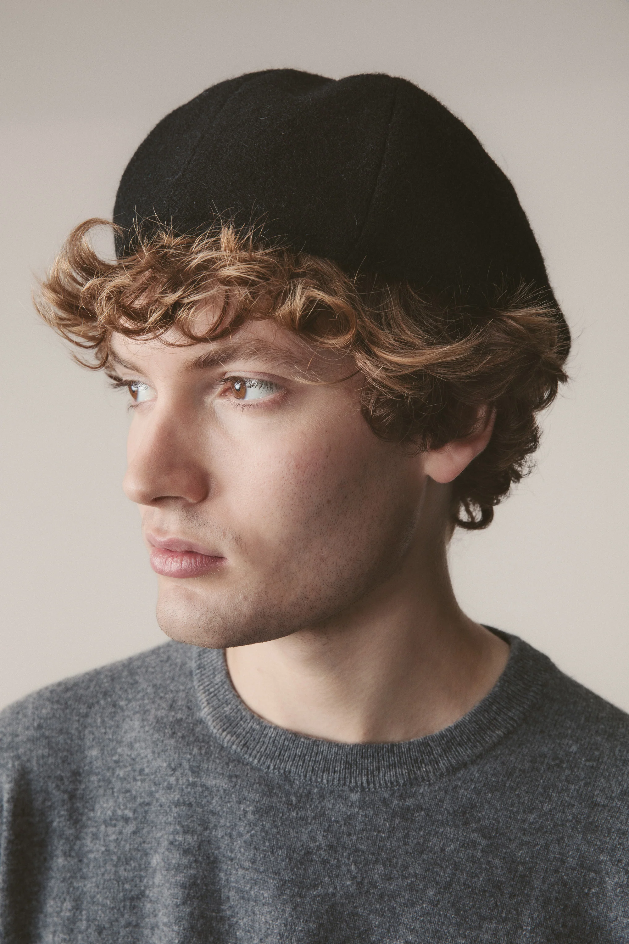 Harris Tweed Stornoway Cap - Plain Black Twill
