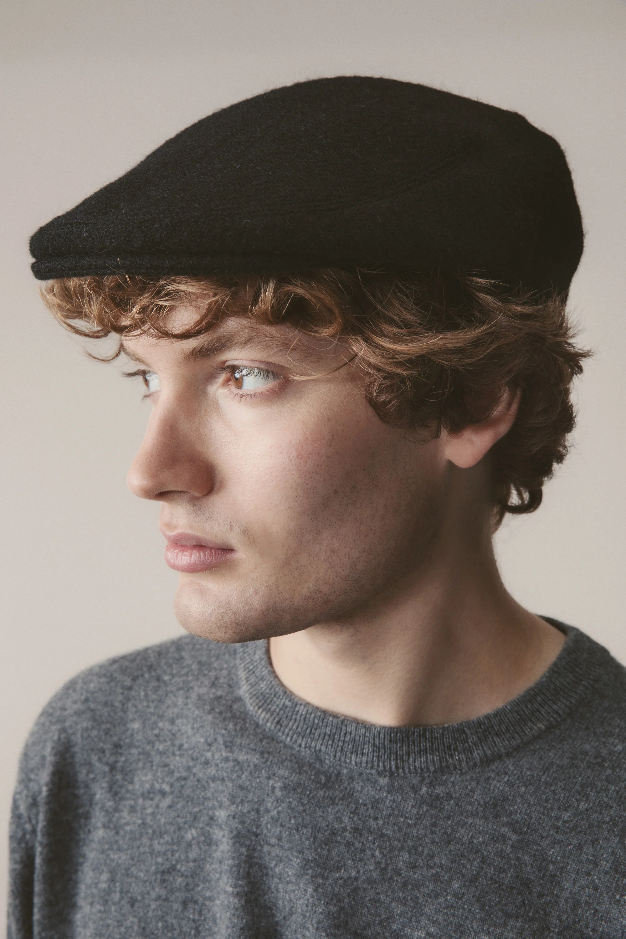 Harris Tweed Stornoway Cap - Plain Black Twill - Image 2