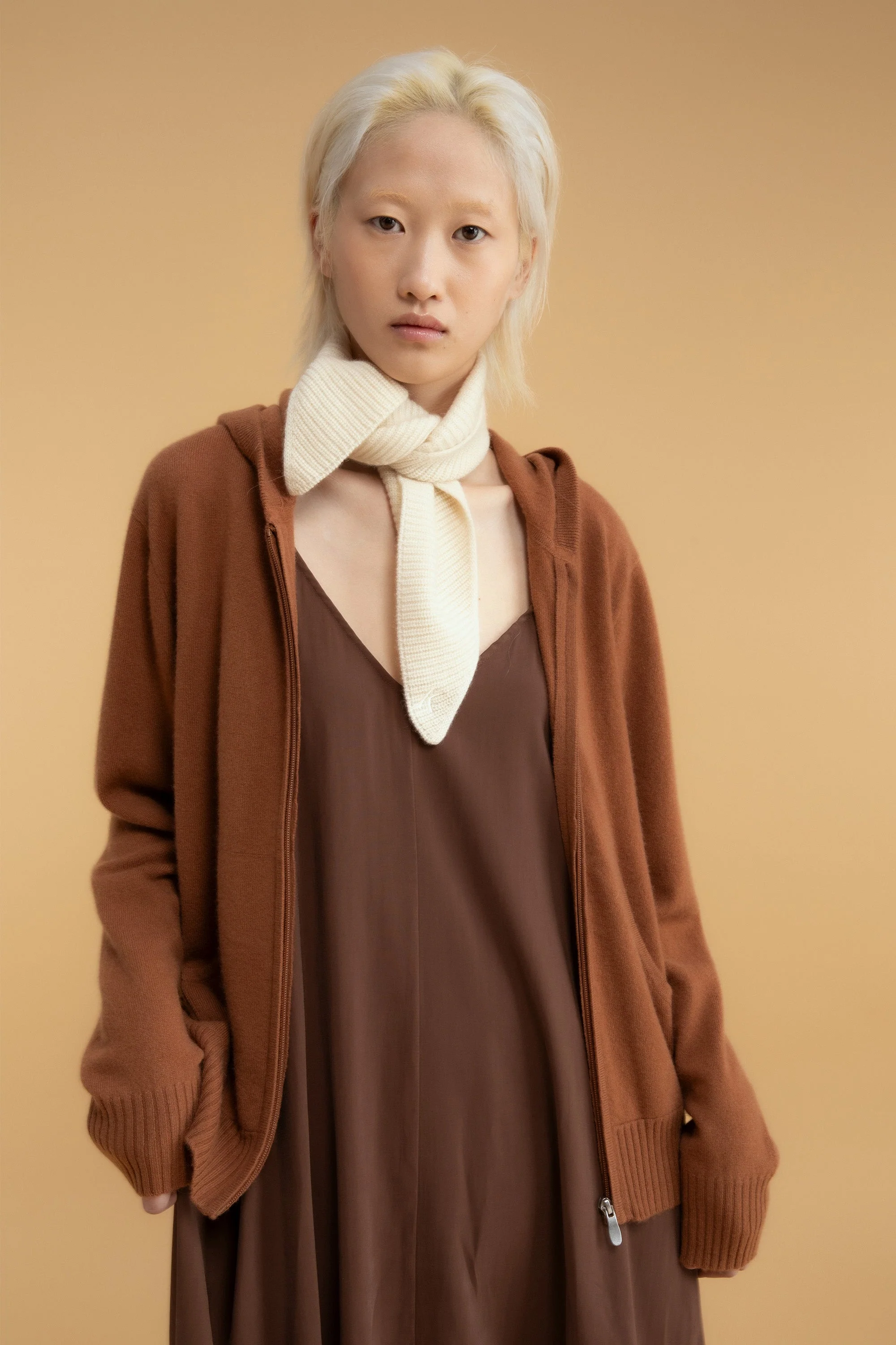 Knitted Cashmere Neck Tie - Cream - Image 5