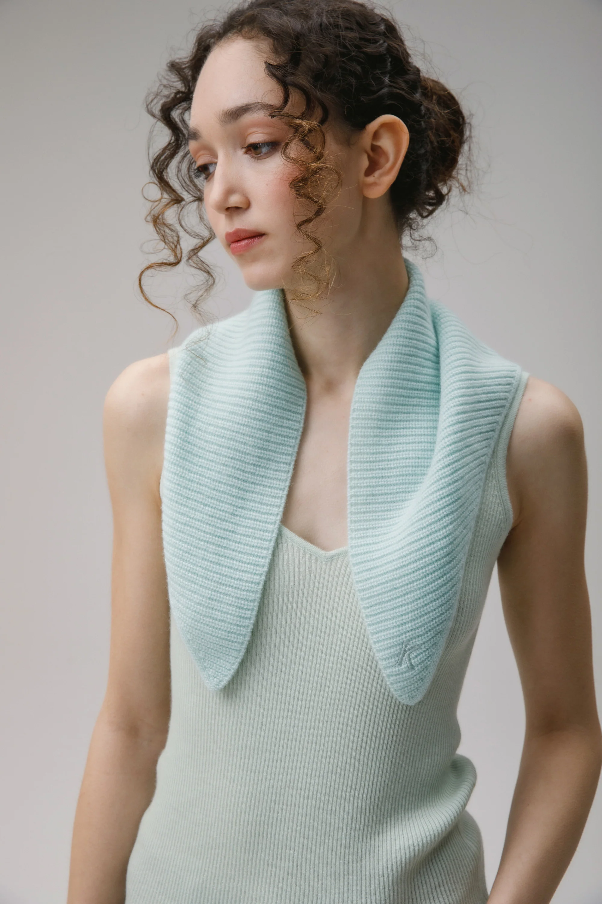 Knitted Cashmere Neck Tie - Jelly Mint - Image 2
