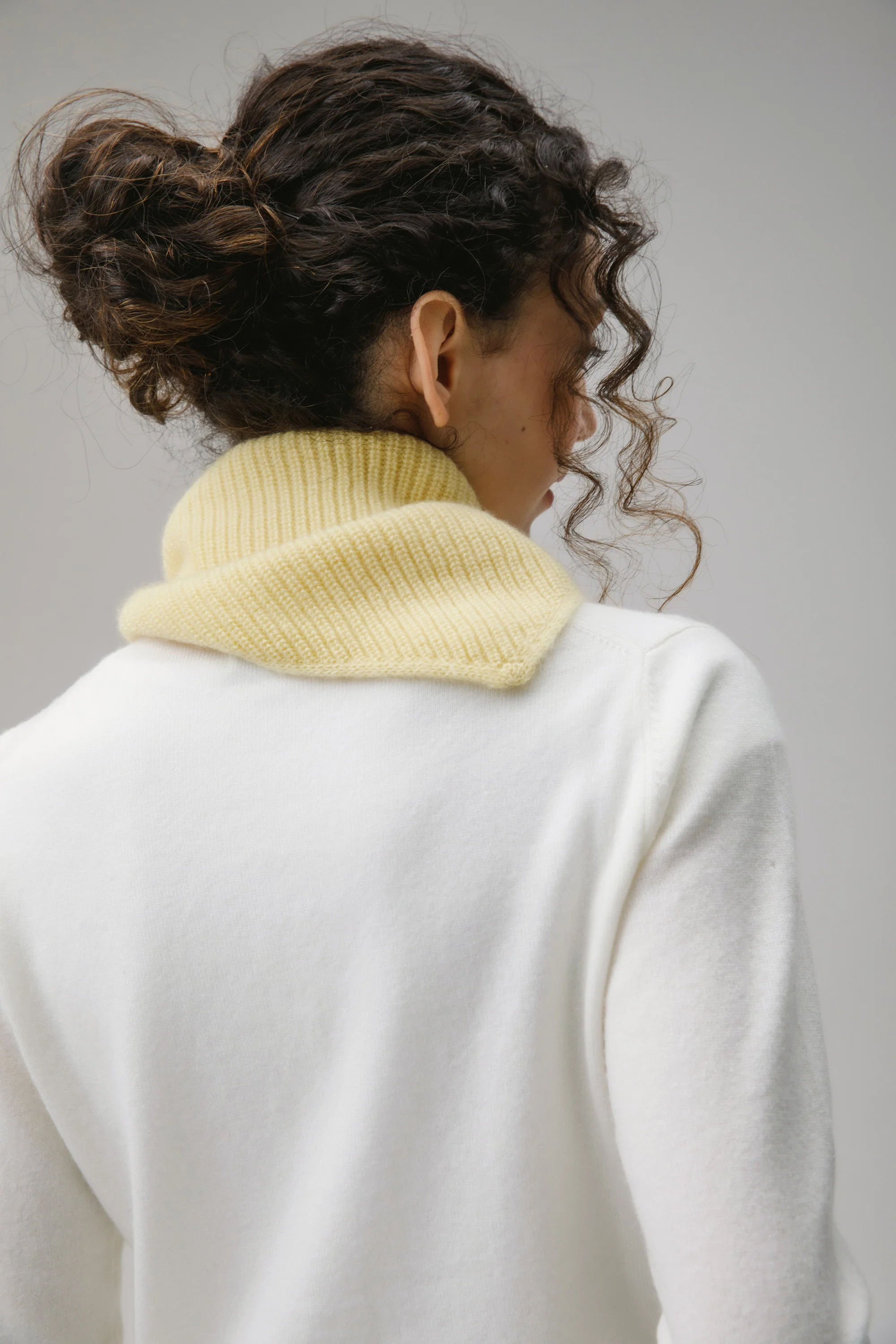 Knitted Cashmere Neck Tie - Lemon Sherbet - Image 3