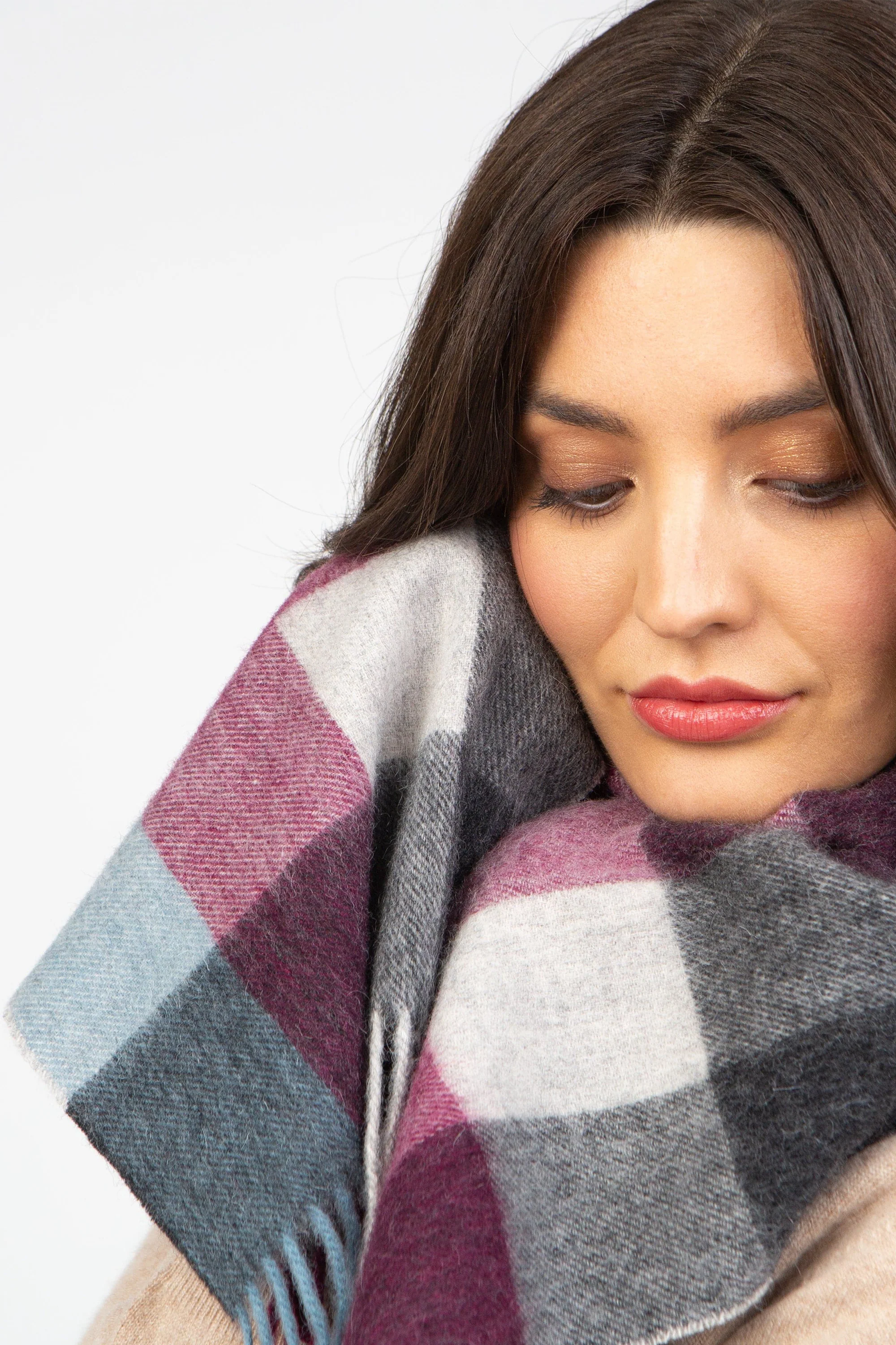 Checkers Lambswool Scarf - Burgundy - Image 2