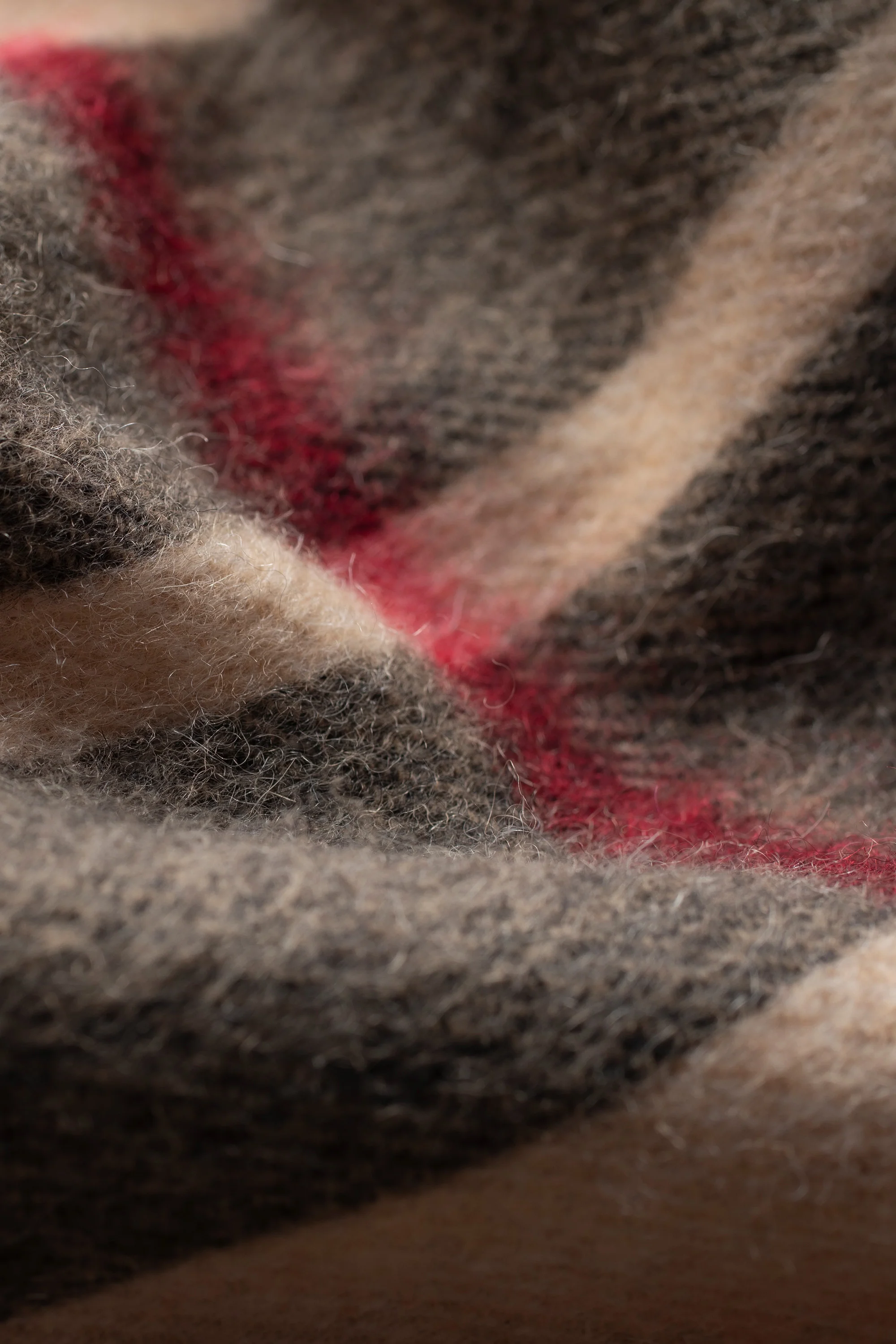 Exploded Camel Thompson Lambswool Scarf - Image 4
