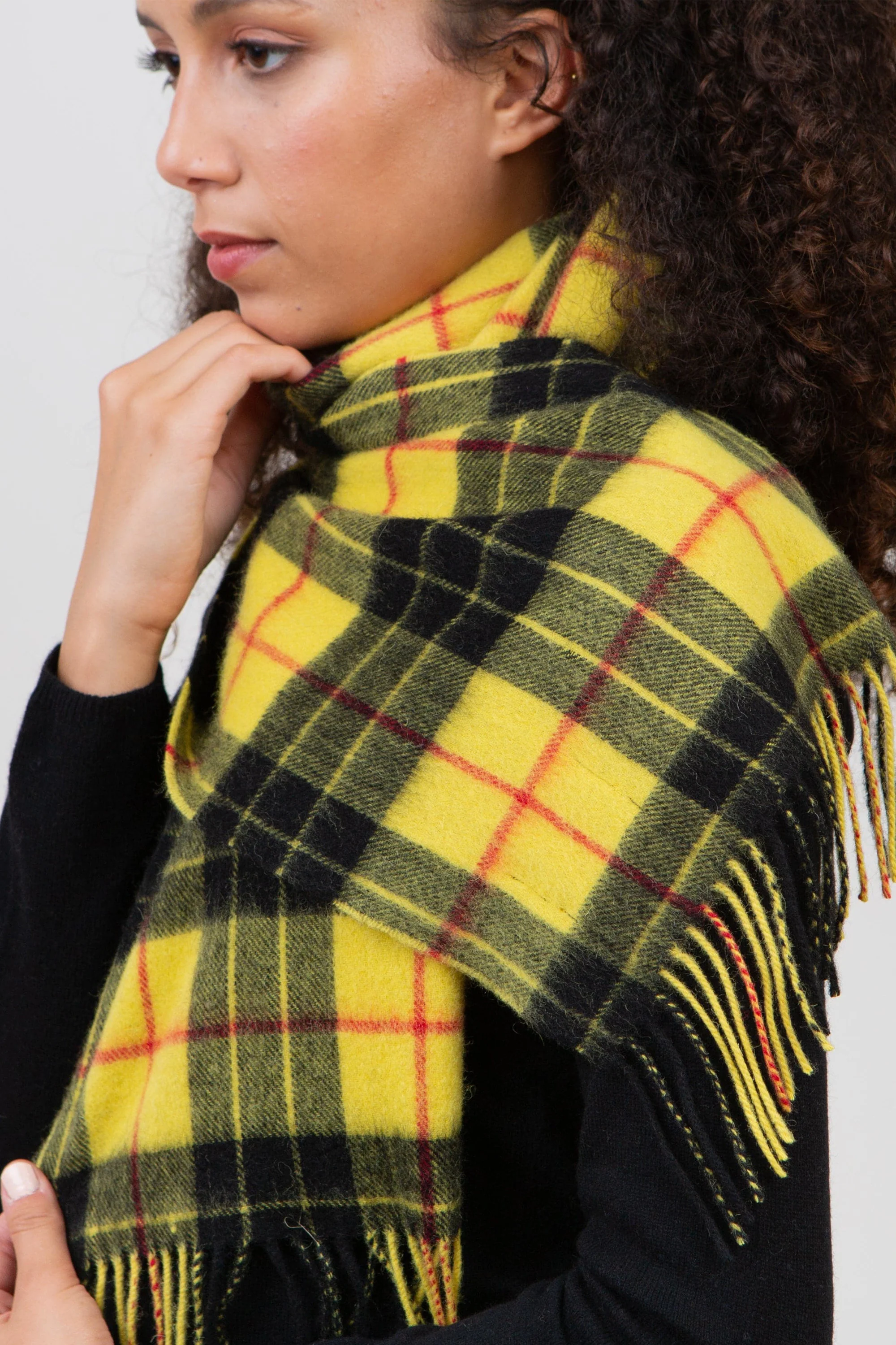 Heritage Tartan Lambswool Scarf - Macleod - Image 2