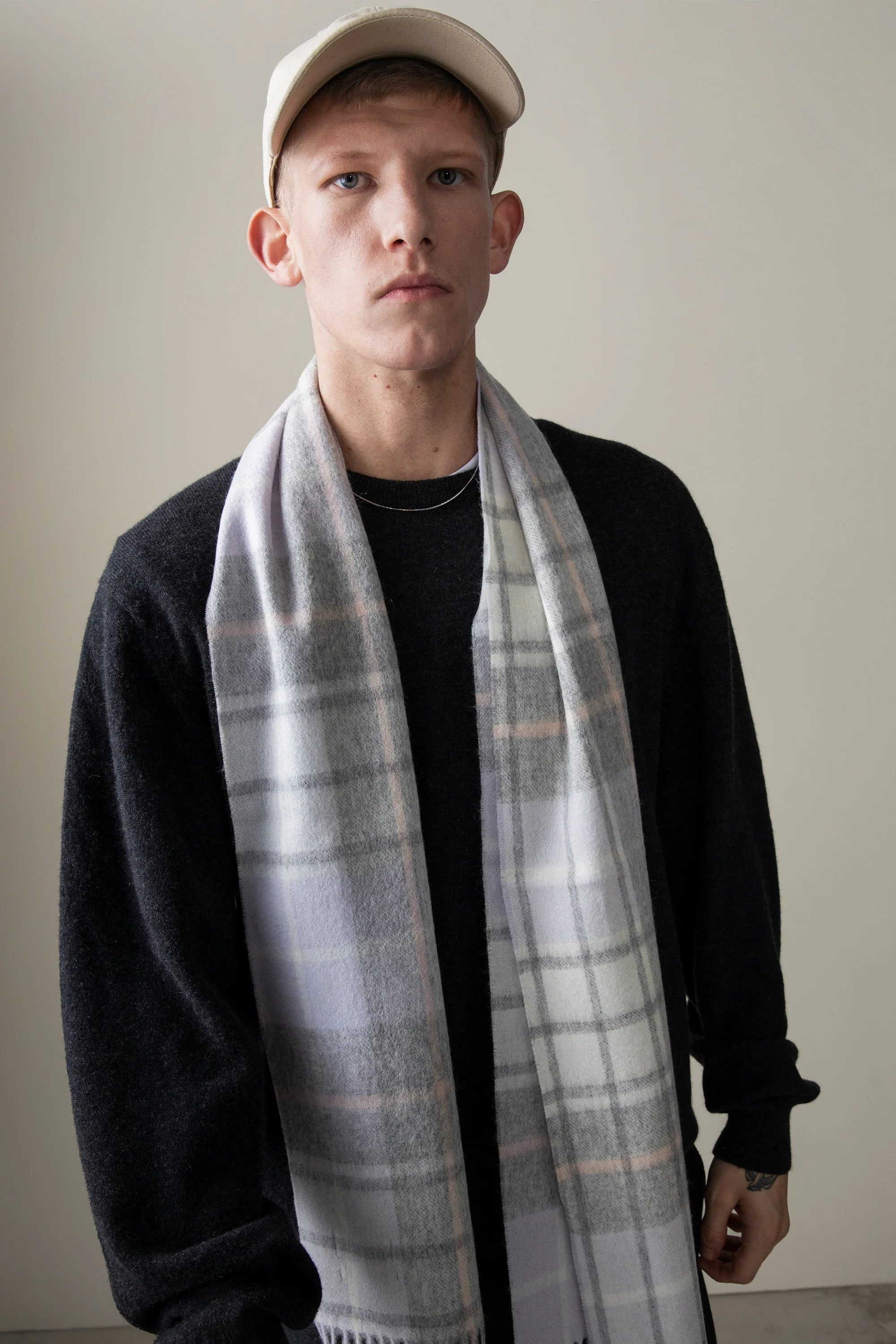 Contemporary Check Lambswool Scarf - Moonshadow - Image 2
