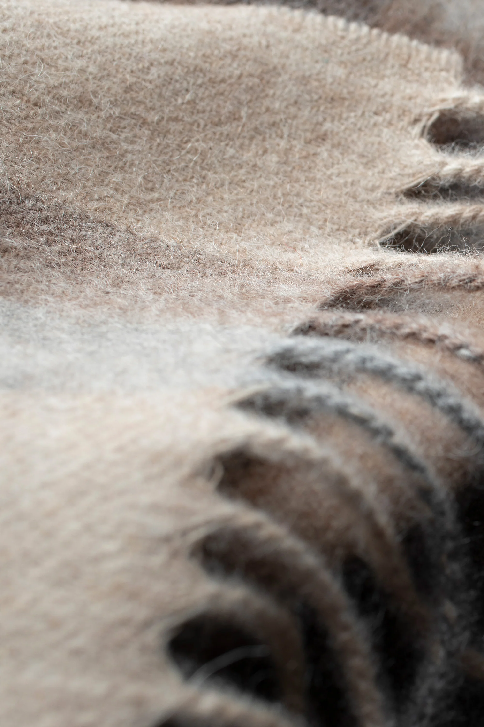 Tartan Lambswool Scarf - Natural - Image 3