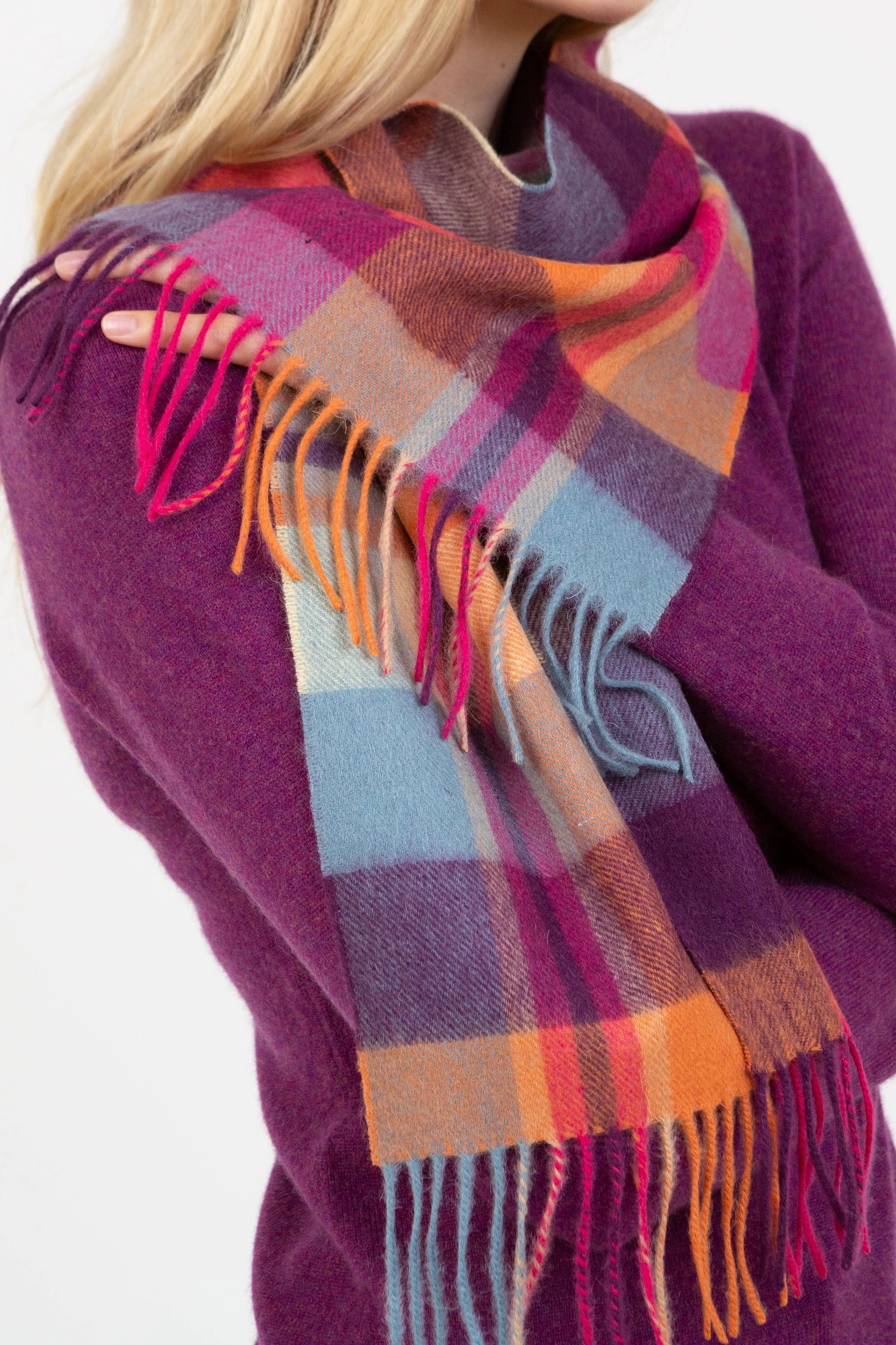 Square Check Lambswool Scarf - Orient Ginger - Image 2