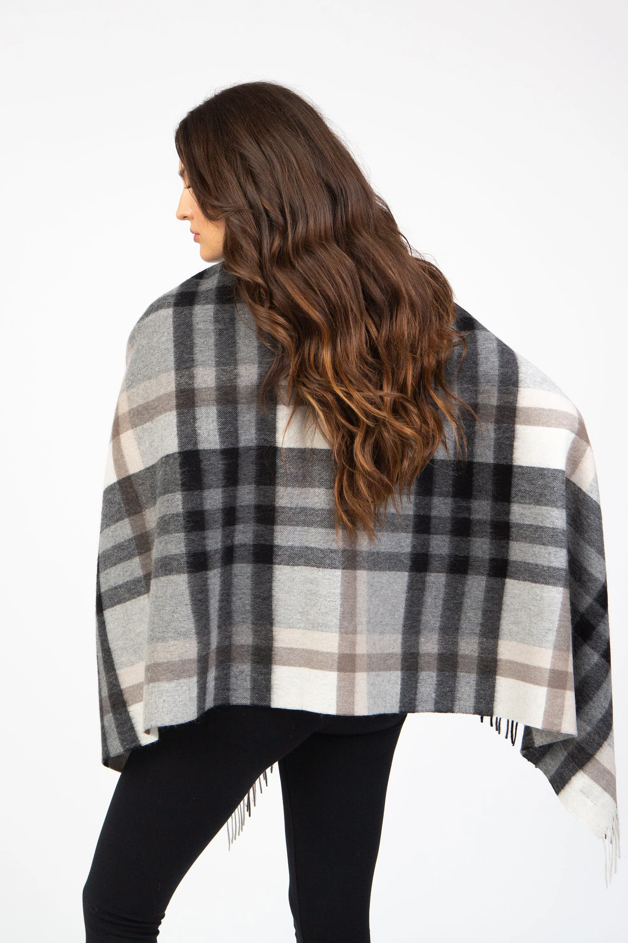 Tartan Lambswool Stole - Black Grey - Image 3
