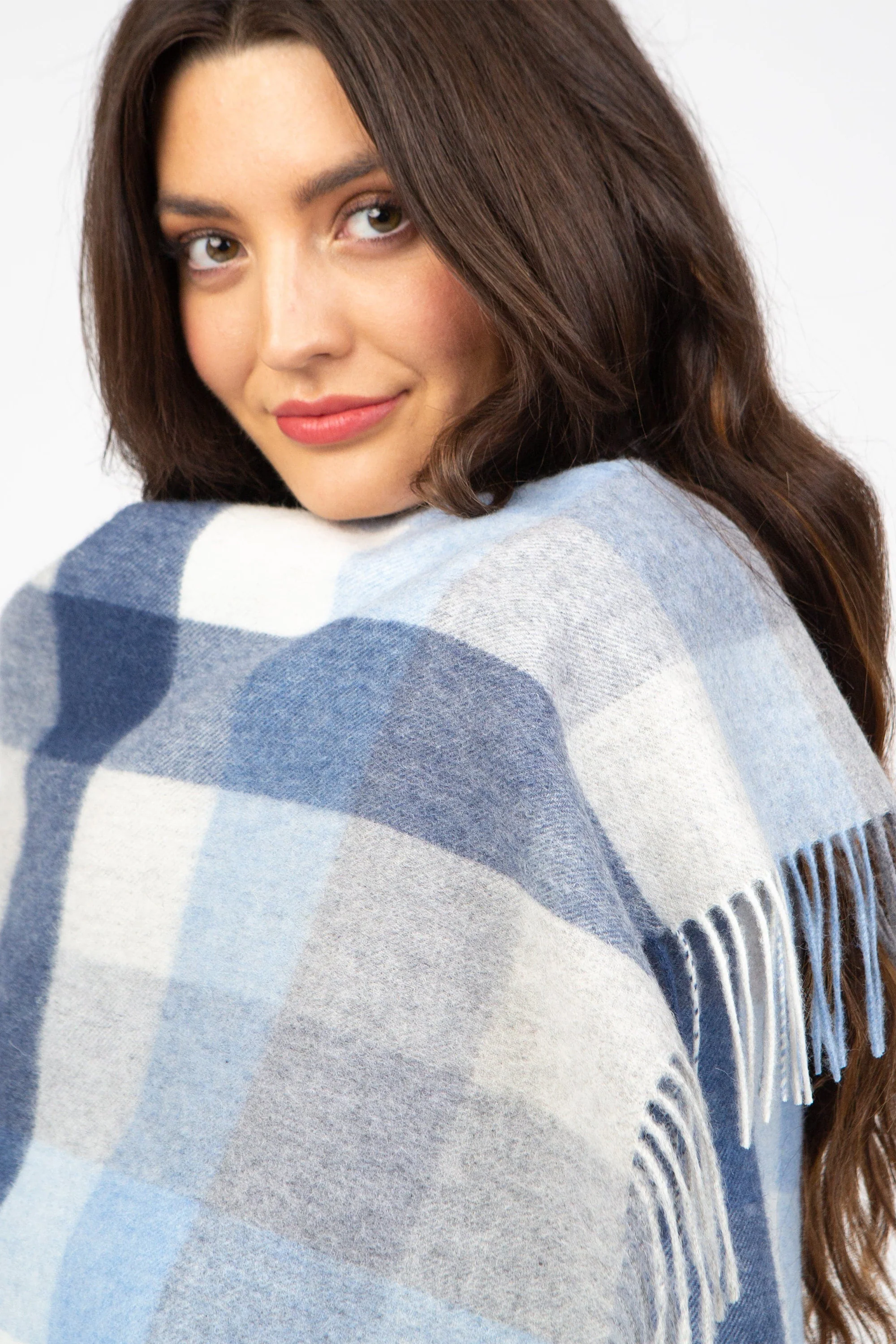 5 Square Check Lambswool Stole - Glacier - Image 3