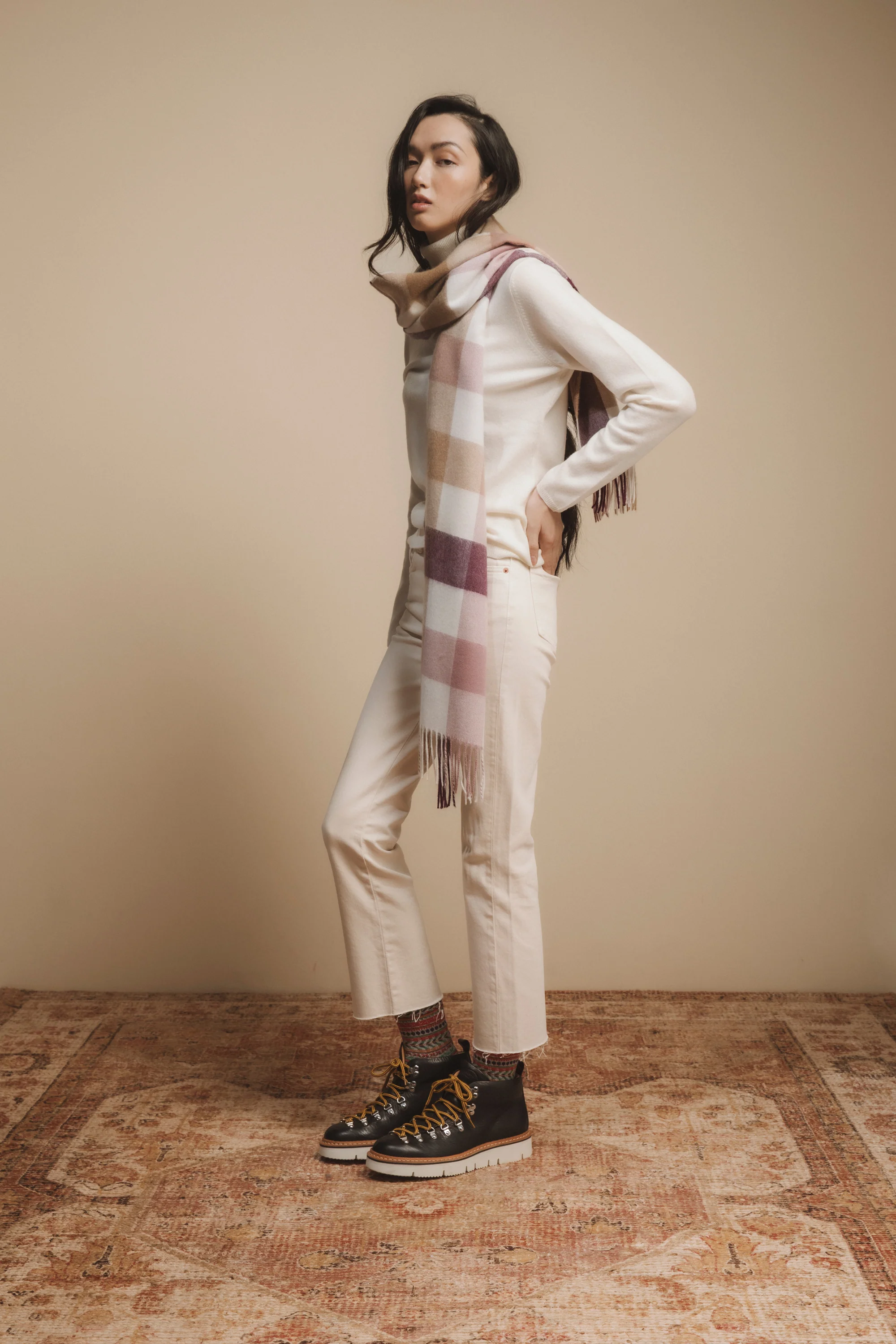 Made in Scotland 5 Square Check Cashmere Wide Scarf - Rhubarb Pink - Image 2