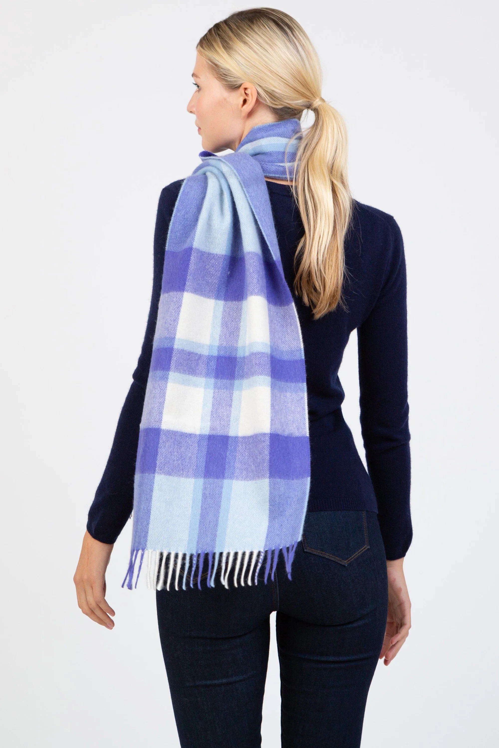 Made in Scotland Contemporary Exploded Thompson Wide Cashmere Scarf - Blue - Image 3