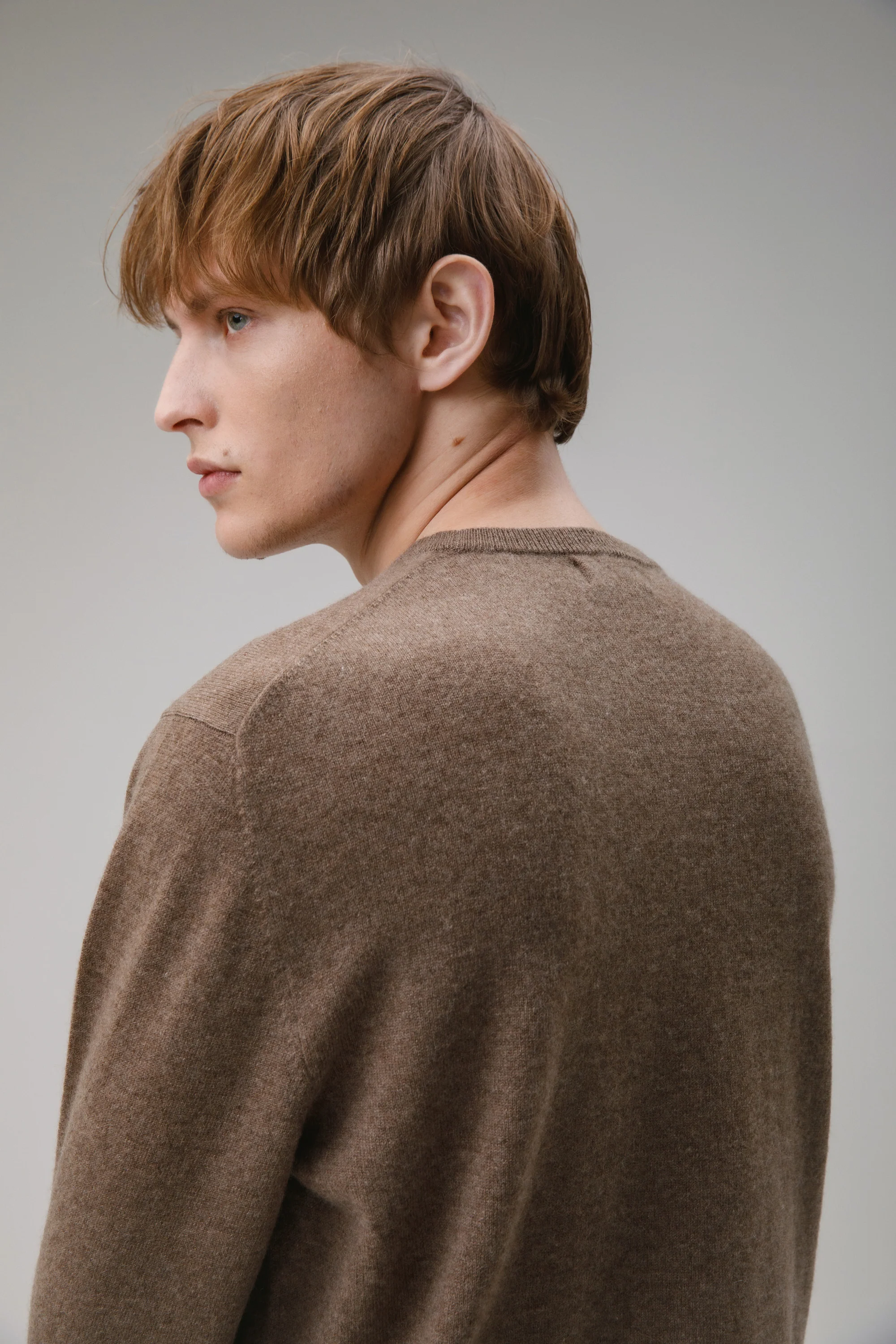 Men's Cashmere Crew Neck Jumper - Squirrel - Image 3