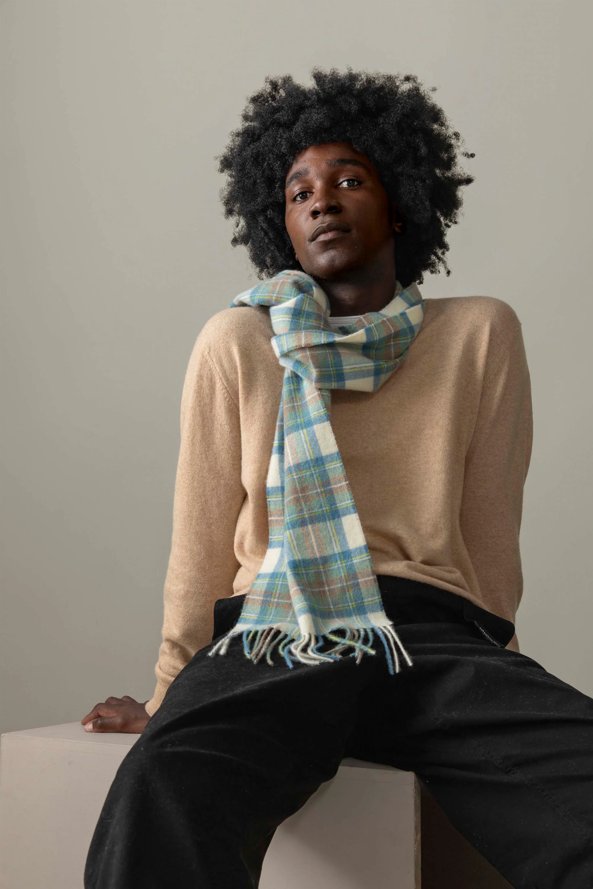 Made in Scotland Heritage Cashmere Scarf - Muted Blue Stewart - Image 2