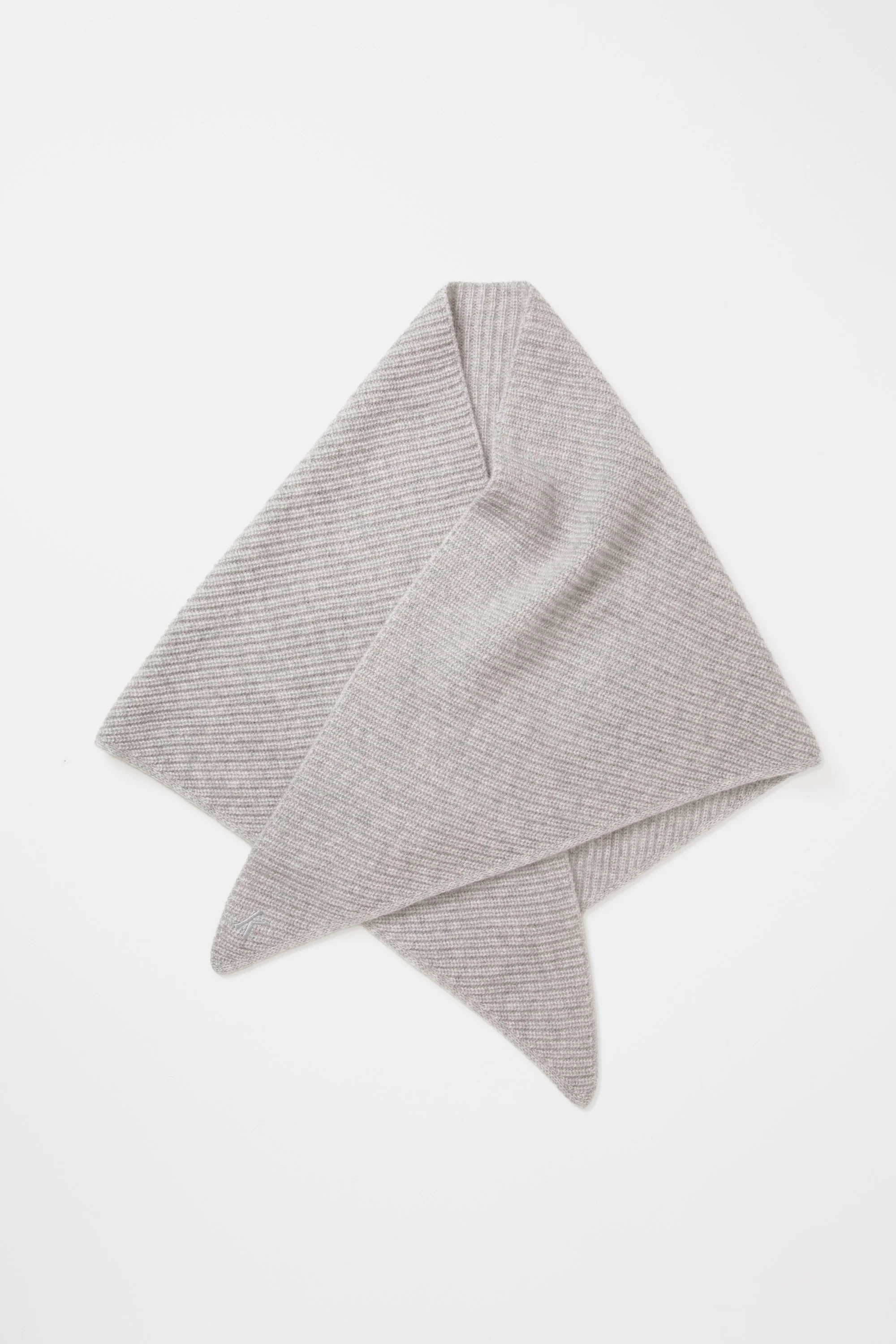 Triangle Knitted Cashmere Scarf - Oyster Grey - Image 4