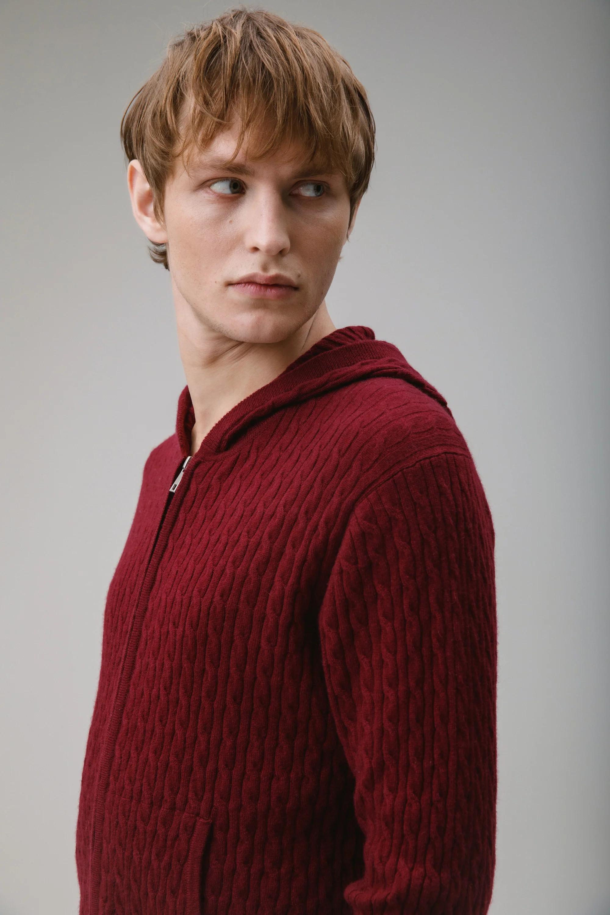 Unisex Cable Zip Cashmere Hoodie - Burgundy - Image 3