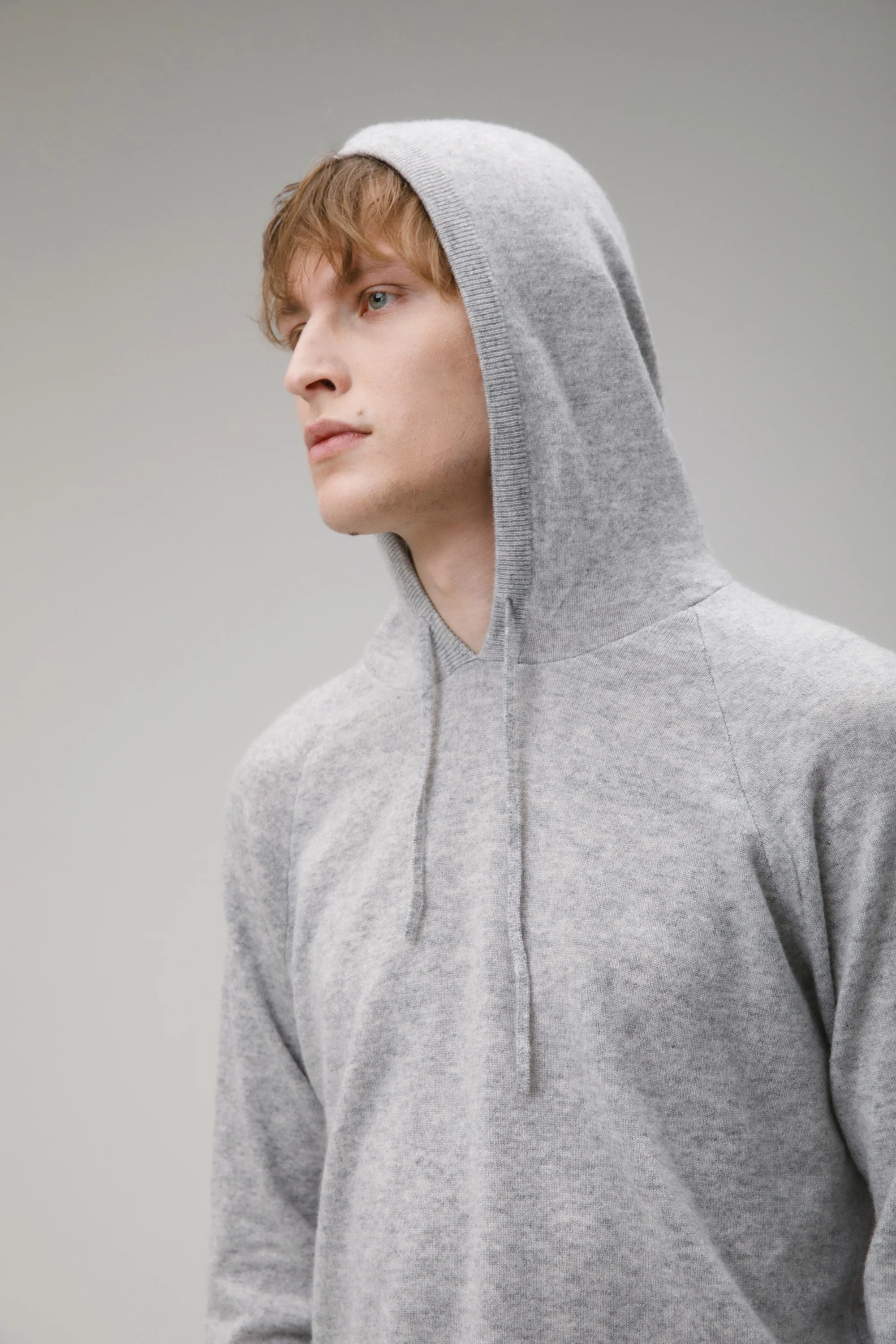 Unisex Cashmere Hoodie - Light Grey - Image 4
