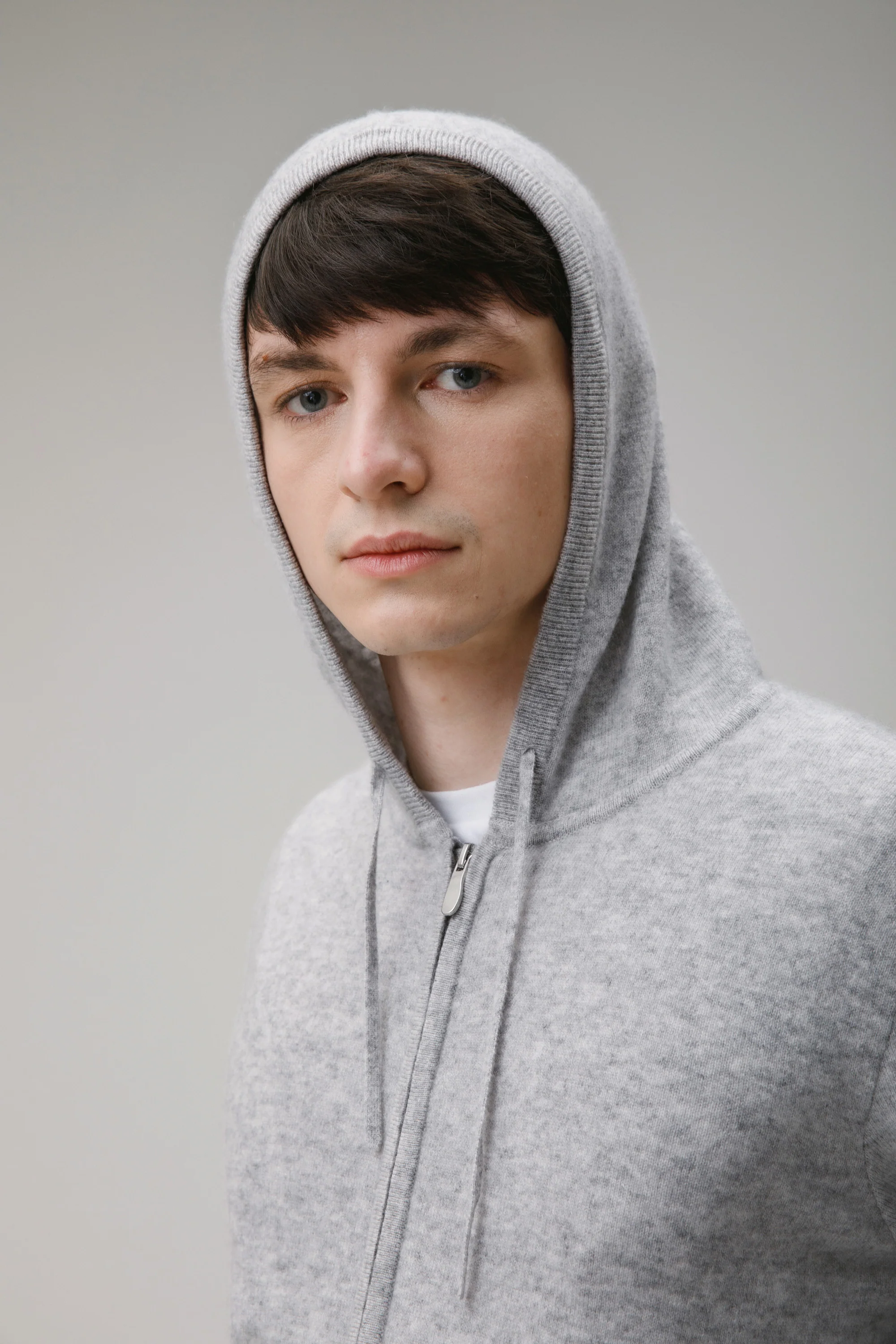 Unisex Cashmere Zip Hoodie - Light Grey - Image 4