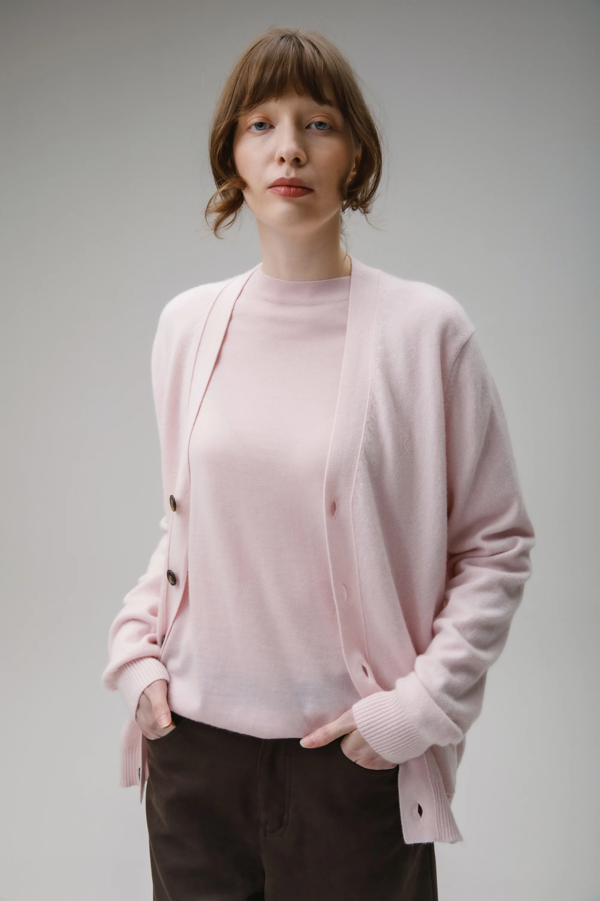 Unisex V Neck Pocket Cashmere Cardigan - Pale Pink - Image 3