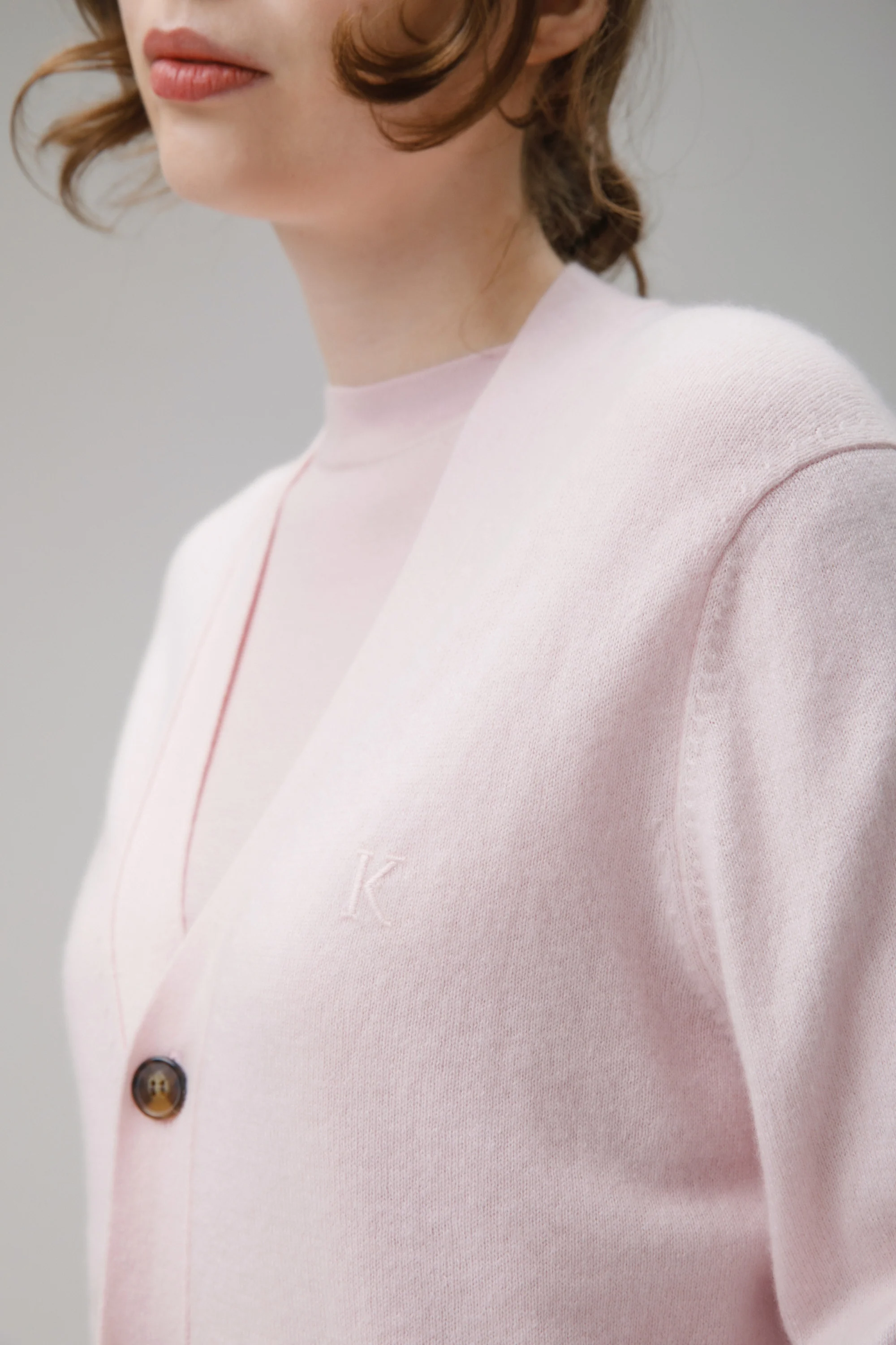 Unisex V Neck Pocket Cashmere Cardigan - Pale Pink - Image 5