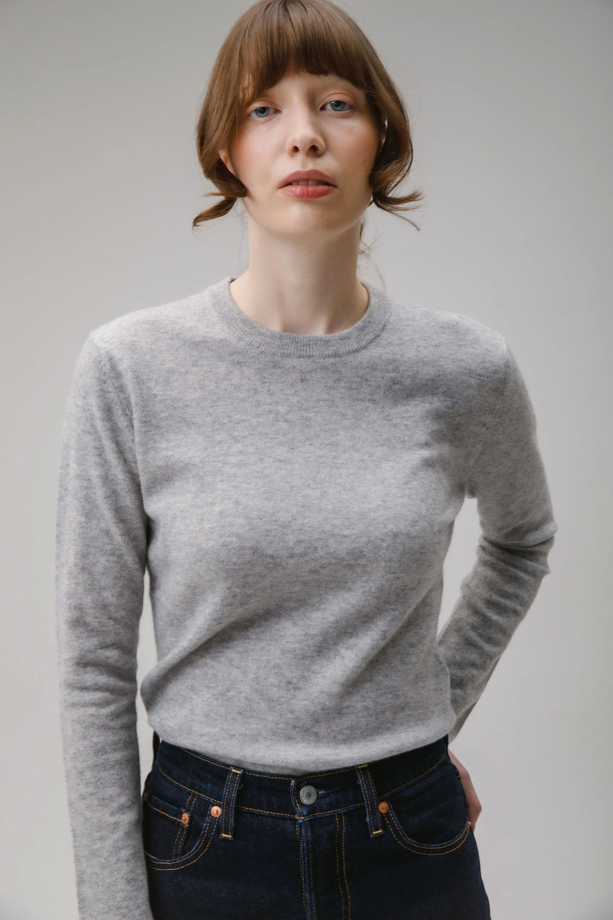 Women's Cashmere Crew Neck Jumper - Light Grey