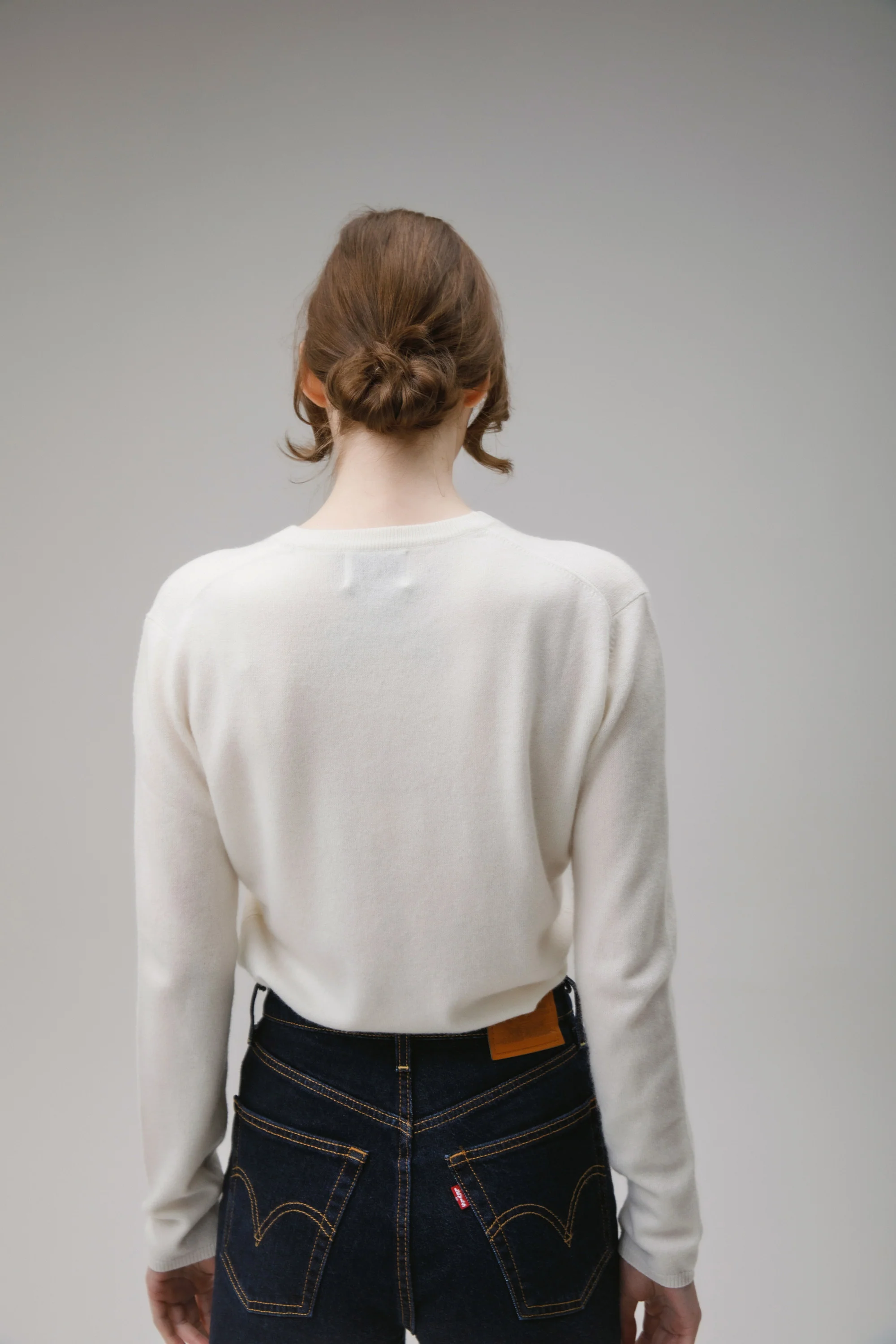 Women's Cashmere Crew Neck Jumper - Soft Cream - Image 5