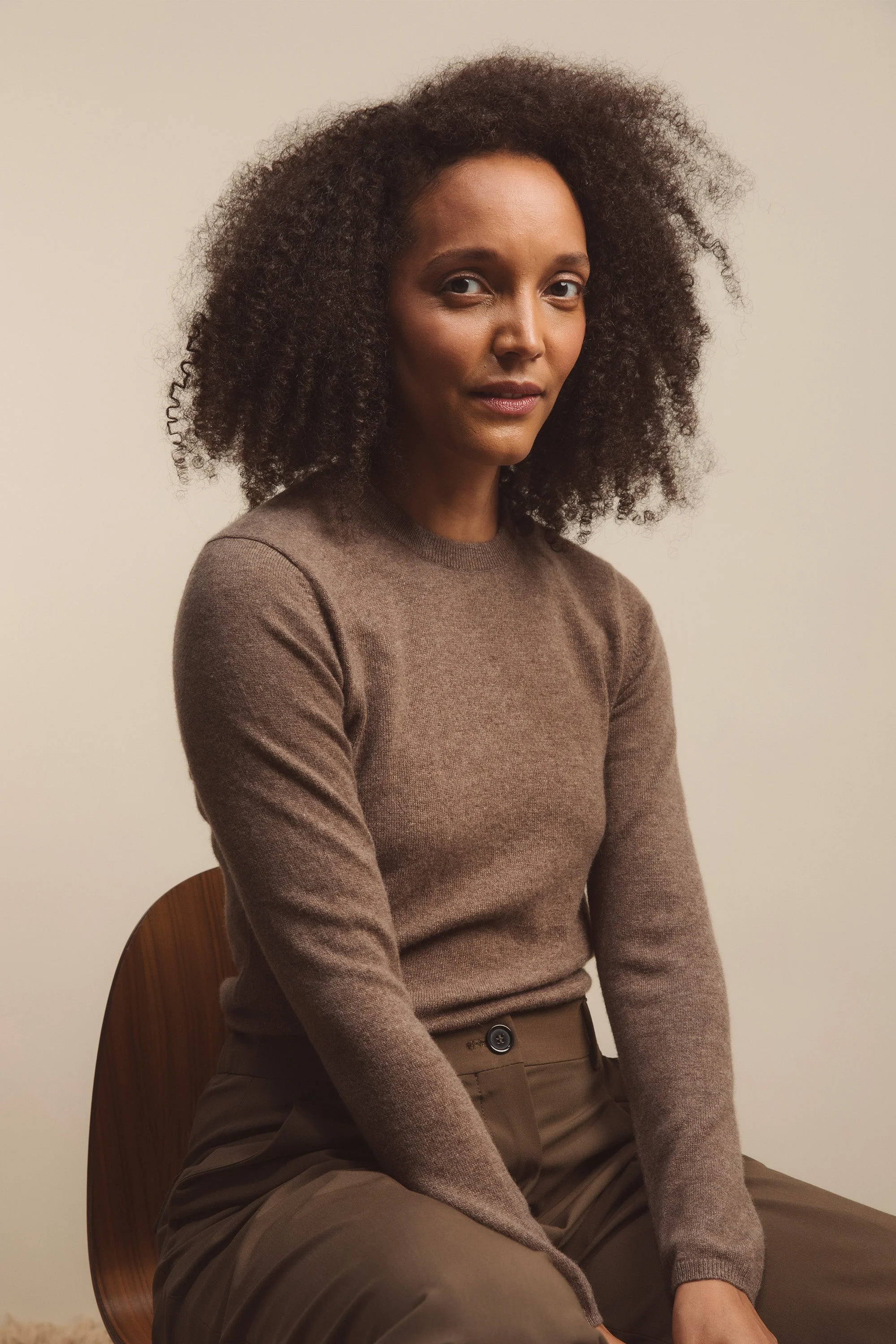 Women's Cashmere Crew Neck Jumper - Squirrel - Image 6