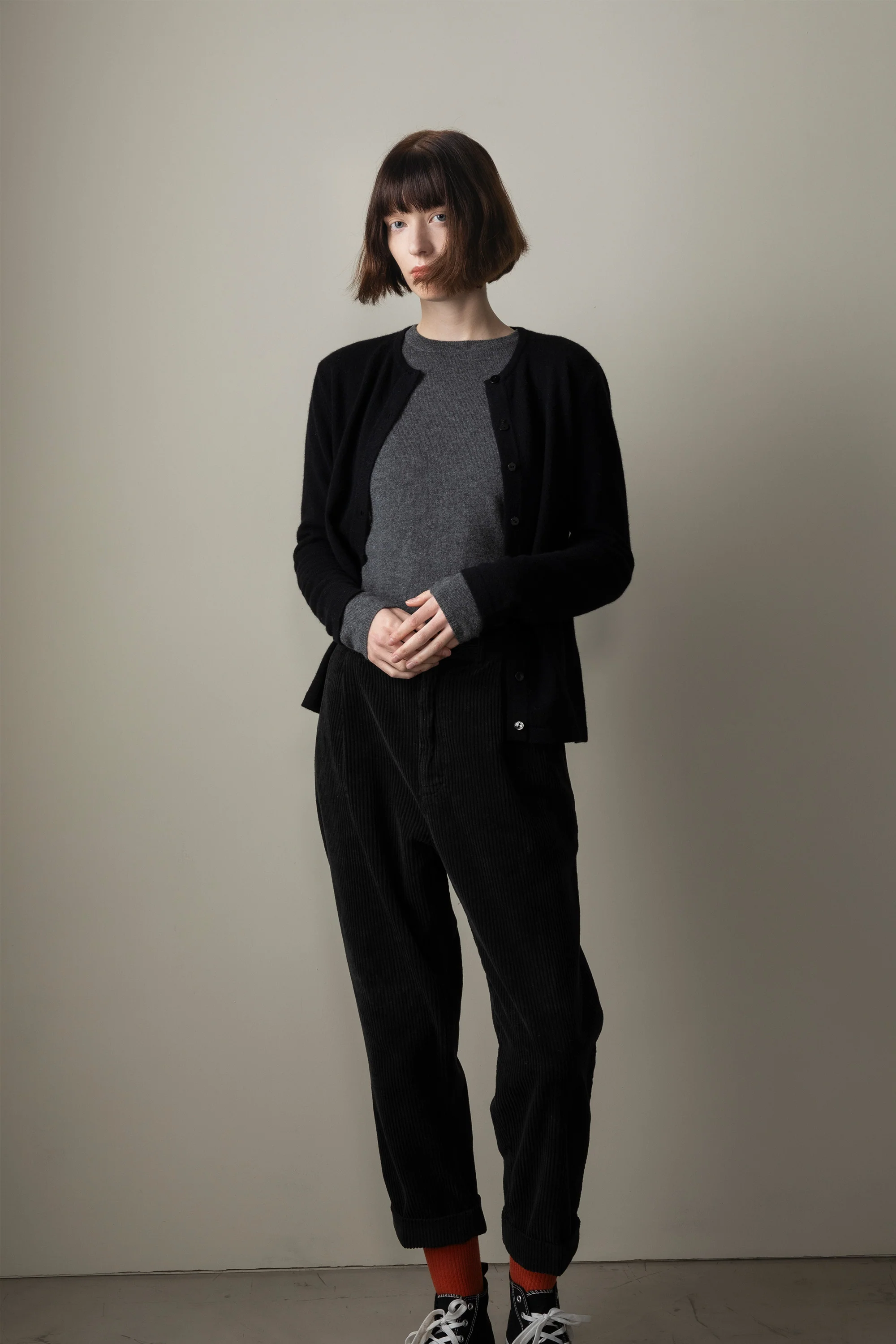 Women's Cashmere High Button Cardigan - Black