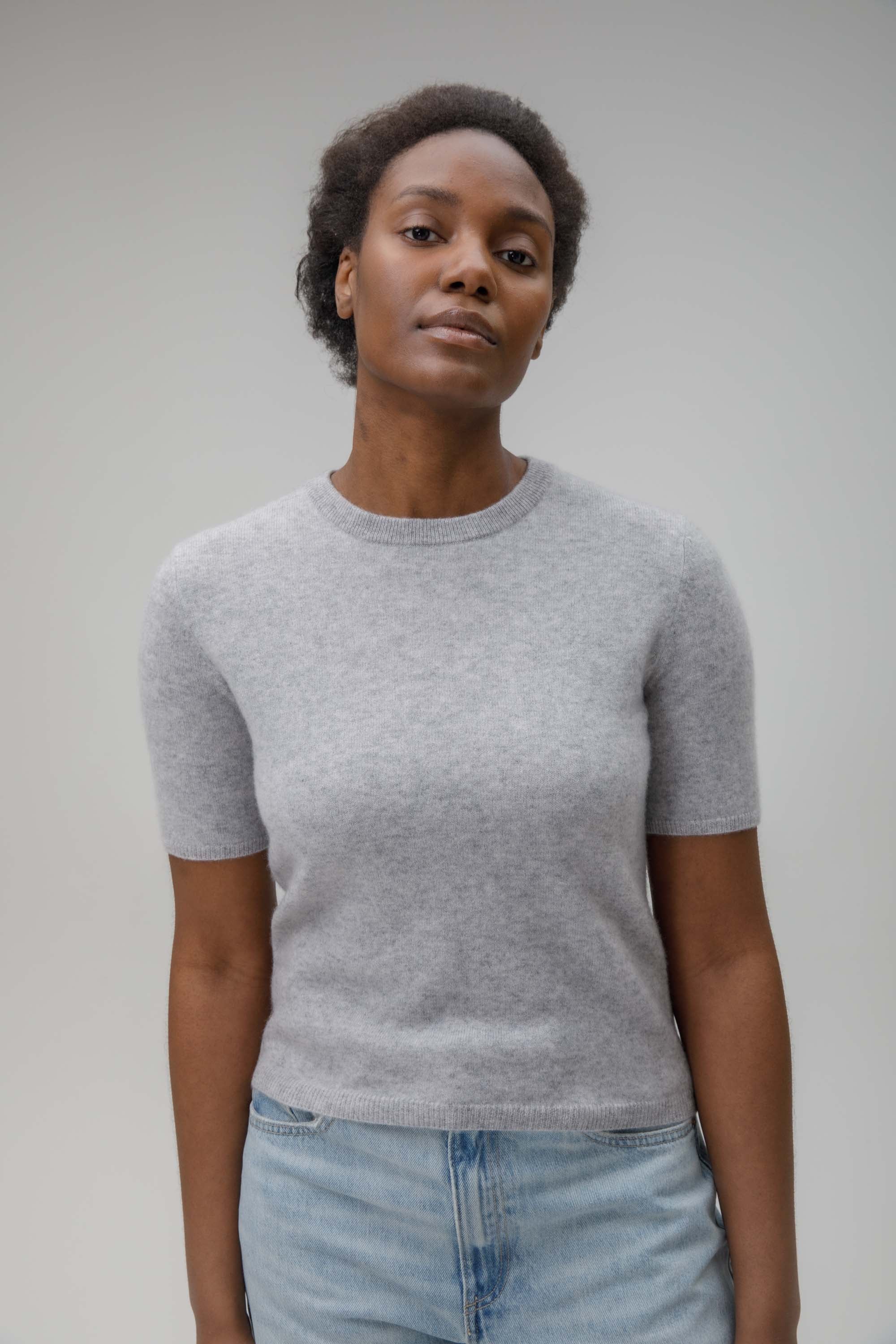 Women's Crew Neck Cashmere T-Shirt  - Light Grey - Image 5