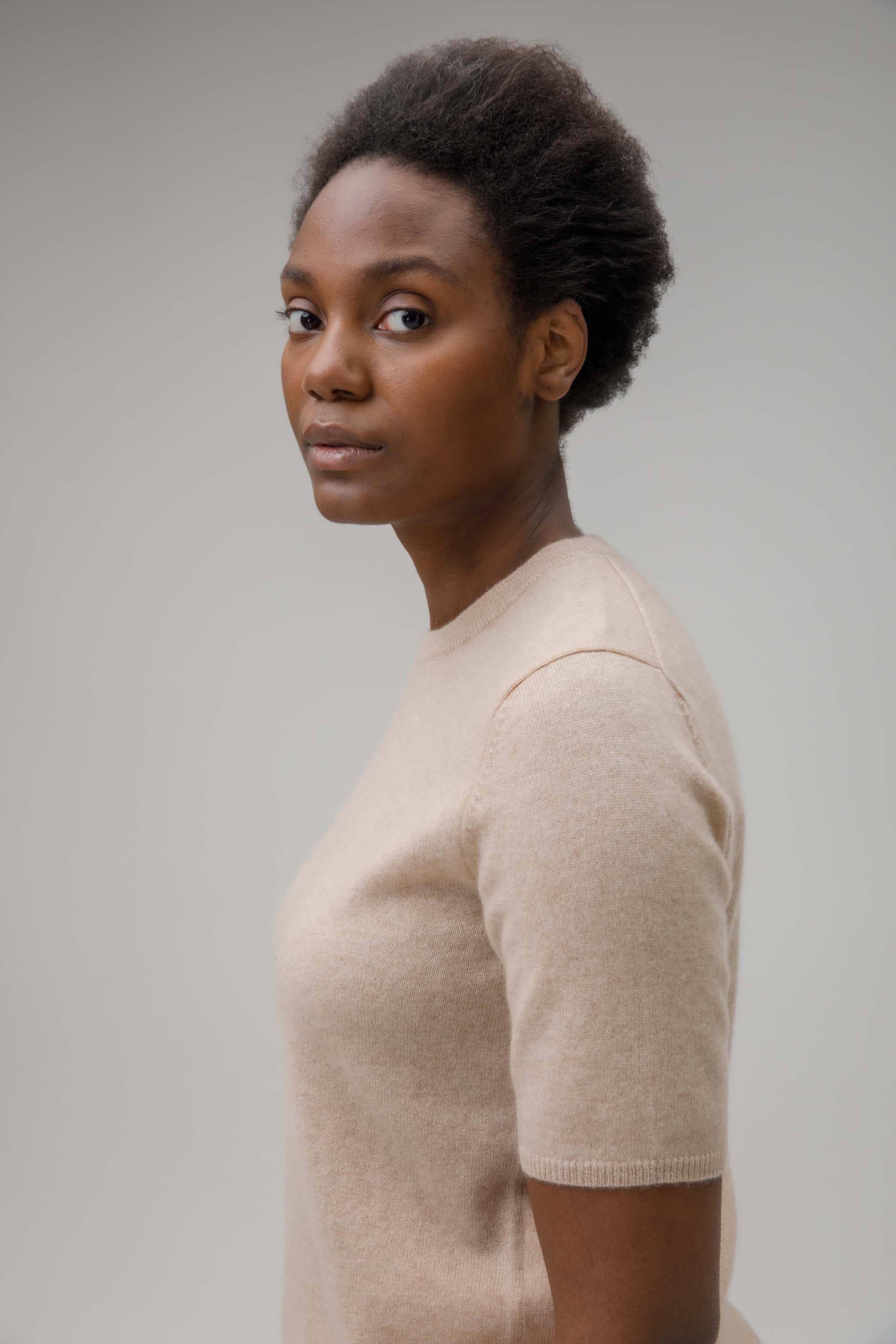 Women's Crew Neck Cashmere T-Shirt - Vicuna - Image 2
